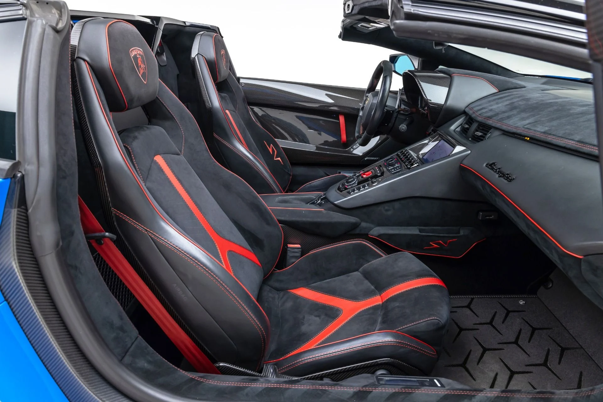 mph056_559276251_7478_p57_l_97c745b894