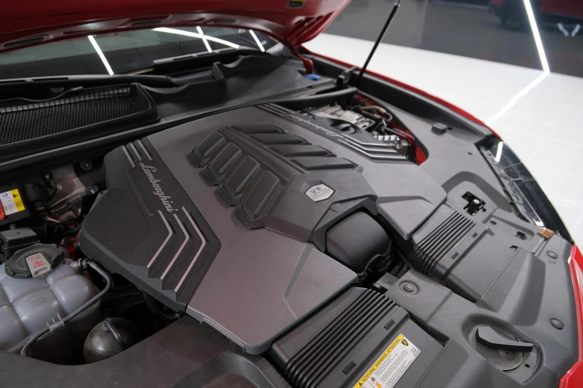 mph056_560985500_ea359028f0755a8cc8b97d1b37ded0be_239775041b