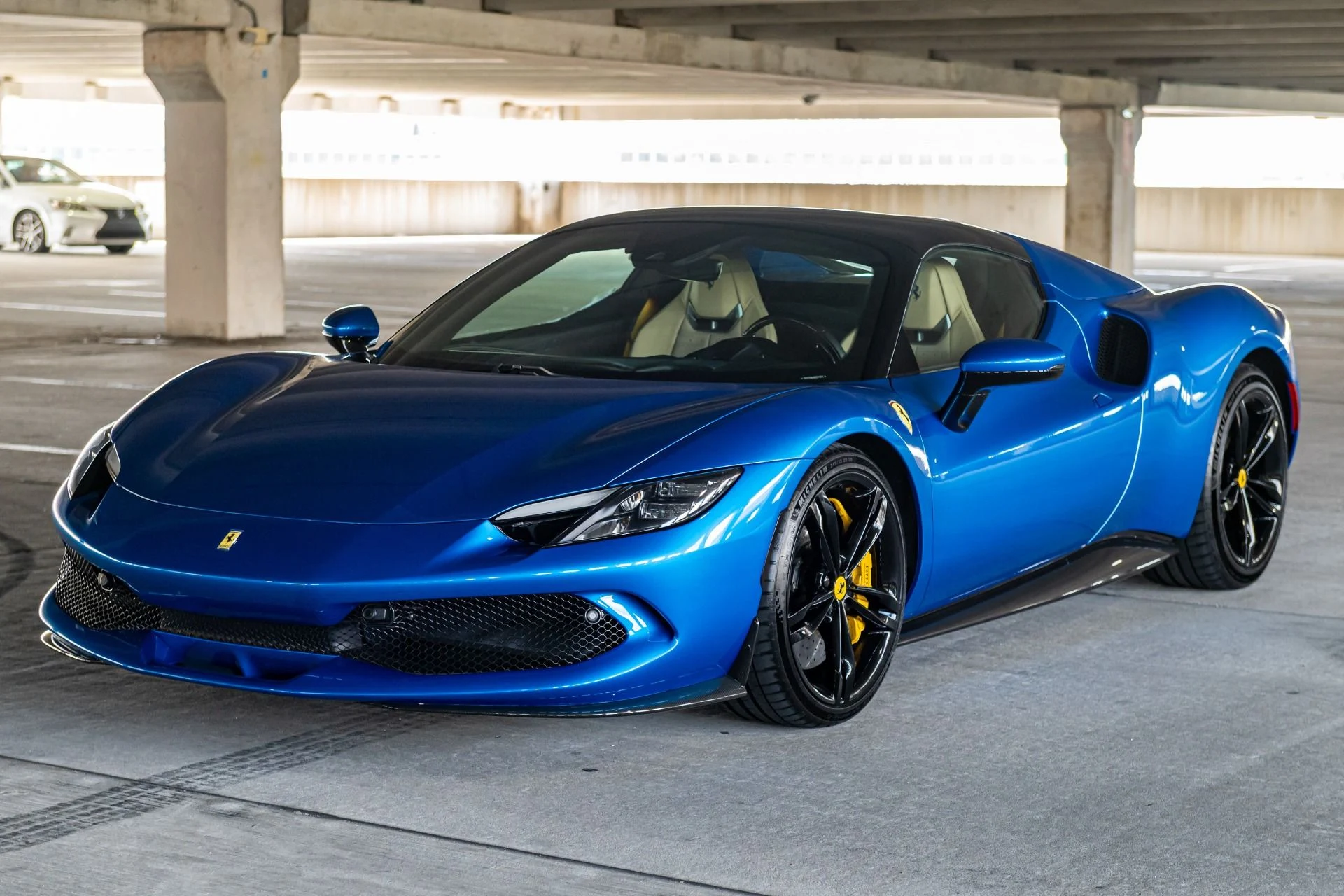 mph056_586150387_Used_2024_Ferrari_296_GTS_1761687362_3ff26889df