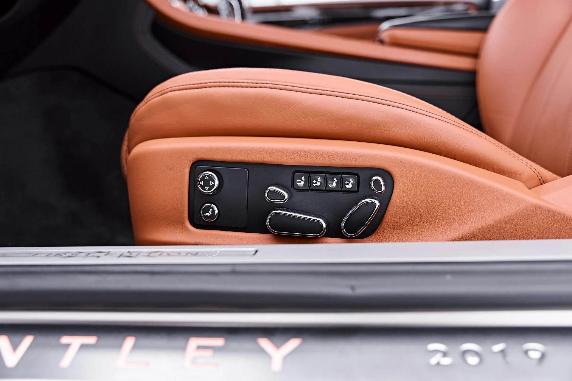 mph056_592380441_Used_2020_Bentley_Continental_GT_V8_1784761305_8158779dda