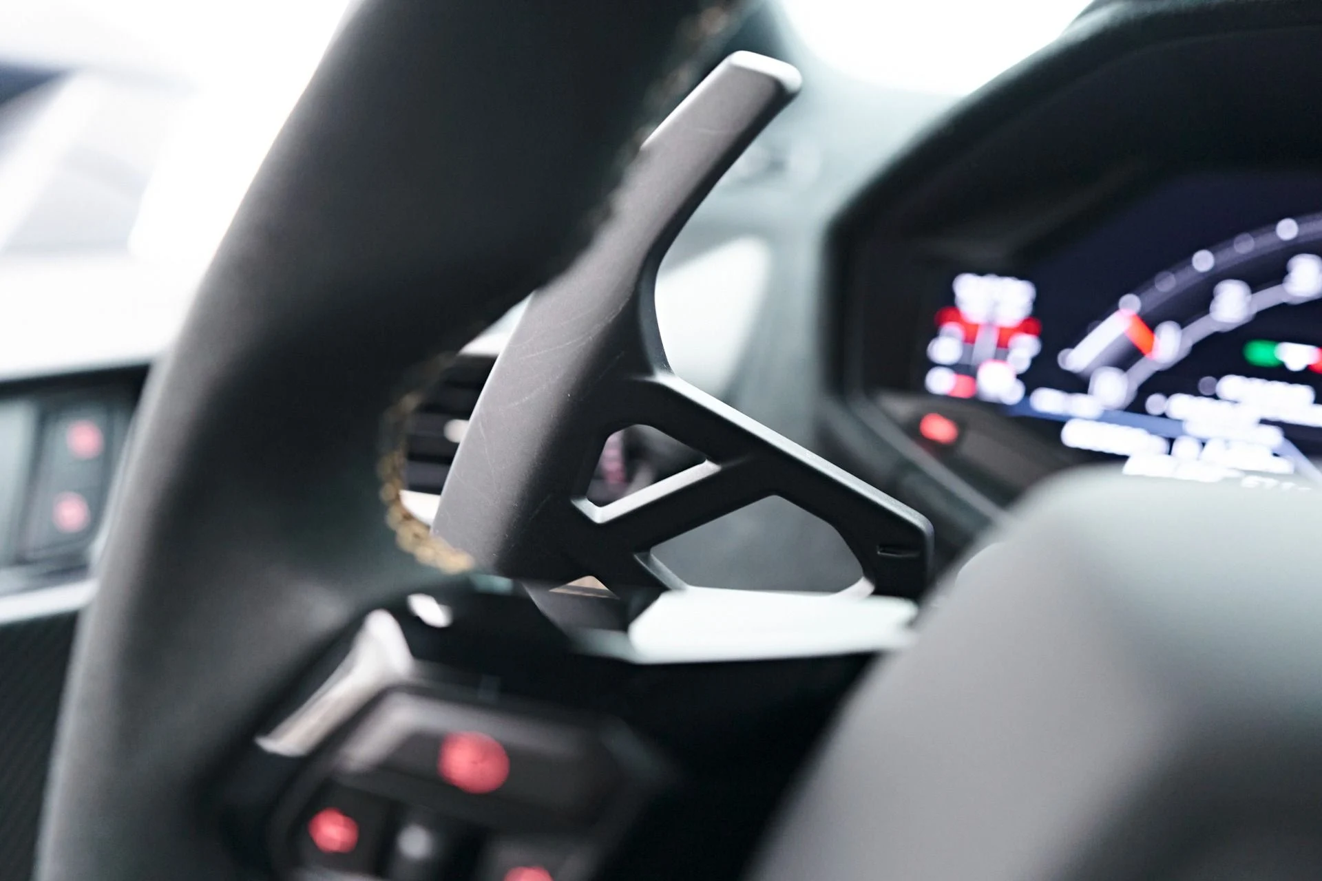 mph056_603945845_Used_2022_Lamborghini_Huracan_STO_Base_1732754503_813f2aac2f