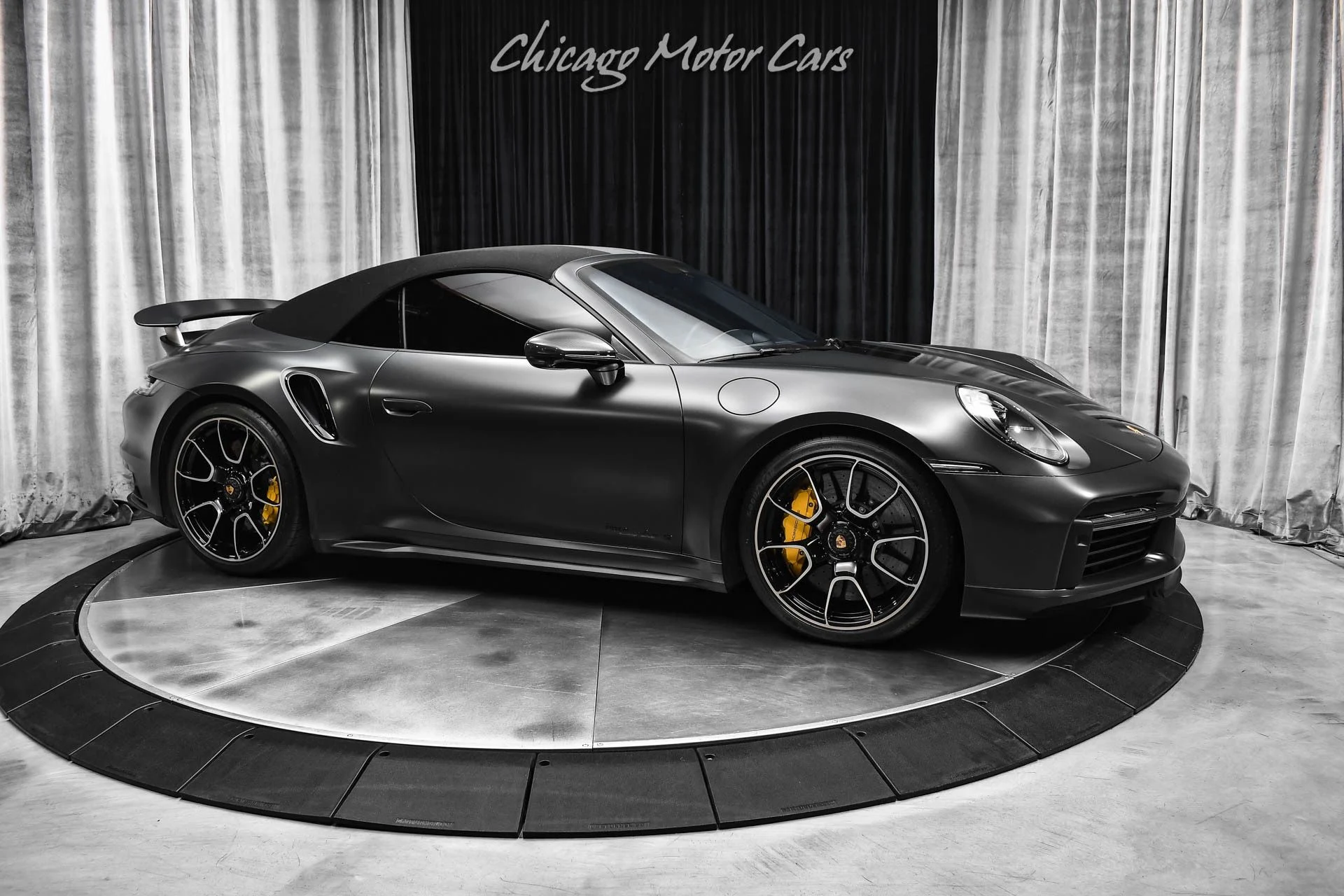 mph056_608263000_10951_p57_l_0cbfd1a76d