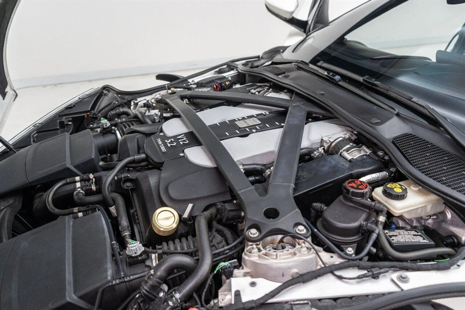 mph056_621512652_72f7f5d412_1280_68d33a8403