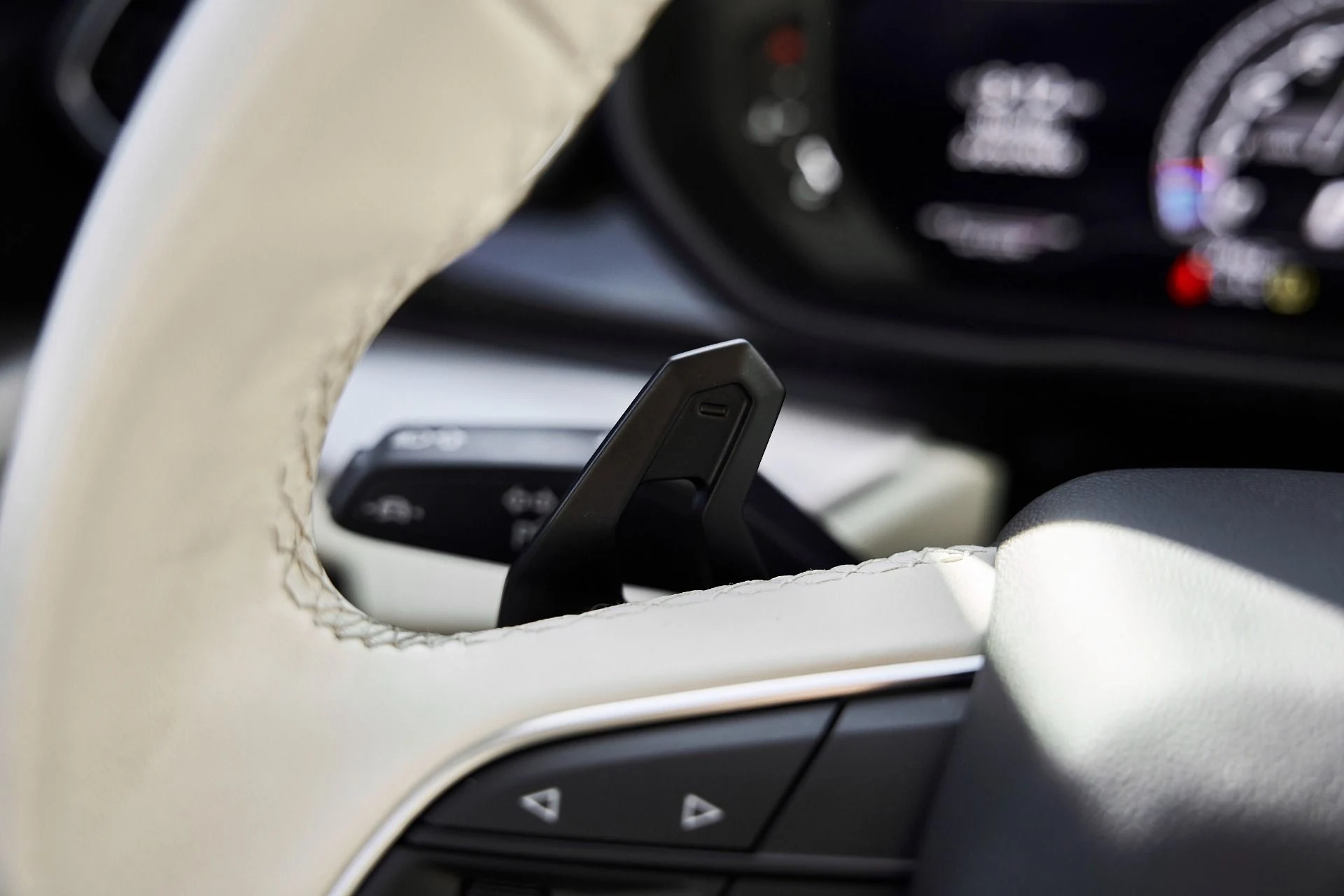 mph056_622358257_Used_2021_Lamborghini_Urus_1772650700_b78e6aba20