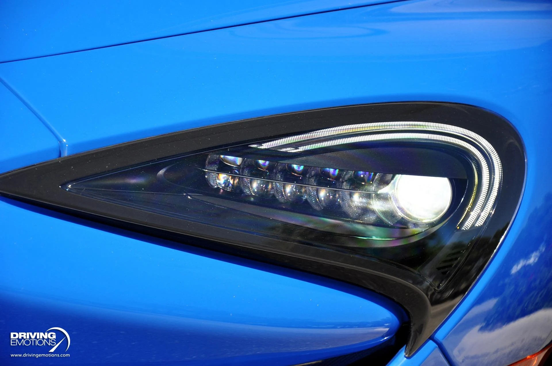 mph056_631058386_836_p57_l_b1d54b1351