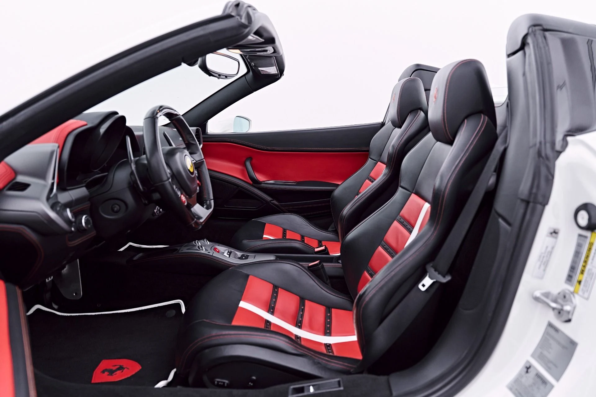 mph056_635173824_Used_2014_Ferrari_458_Spider_Base_1781828256_0ad7af9d87