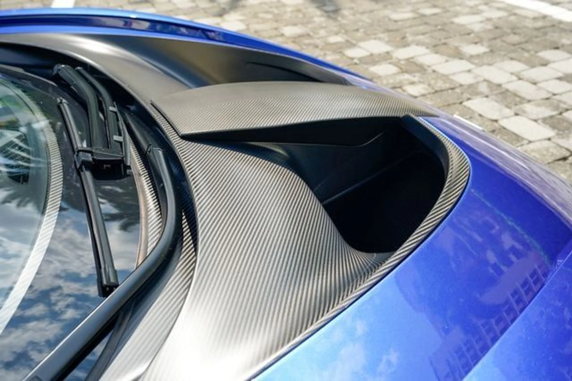 mph056_64216500_22972595_57_9e2c176b50