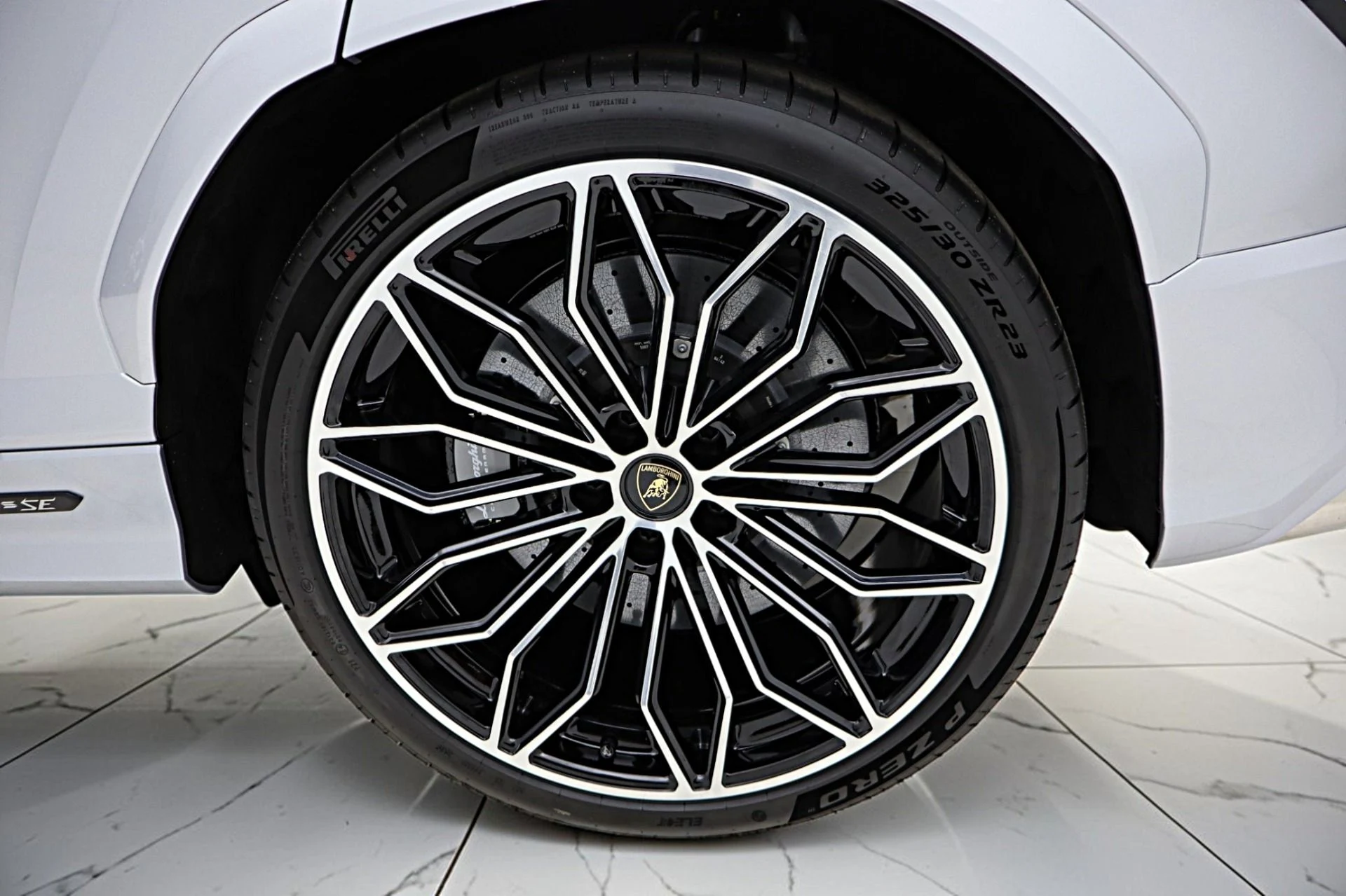 mph056_649374399_Used_2026_Lamborghini_Urus_SELEASE_OPTIONS_AVAILABLE_679adb59da
