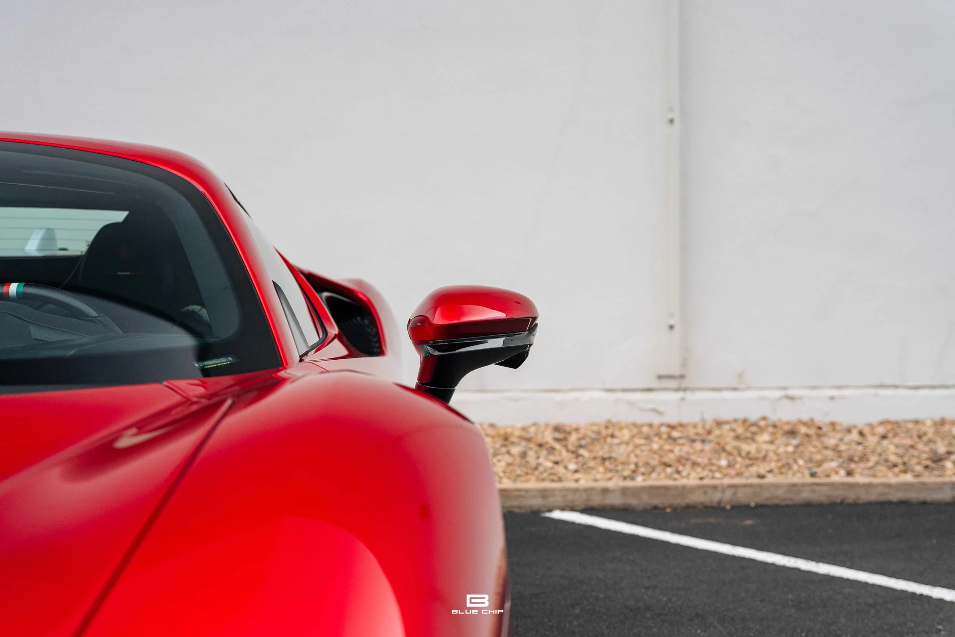 mph056_659959158_6a6a857ec4405a22135e96b9_23796_202025_20_Ferrari_20_SF_90_20_Spider_20_Roso_20_Magma_57_778a56888e