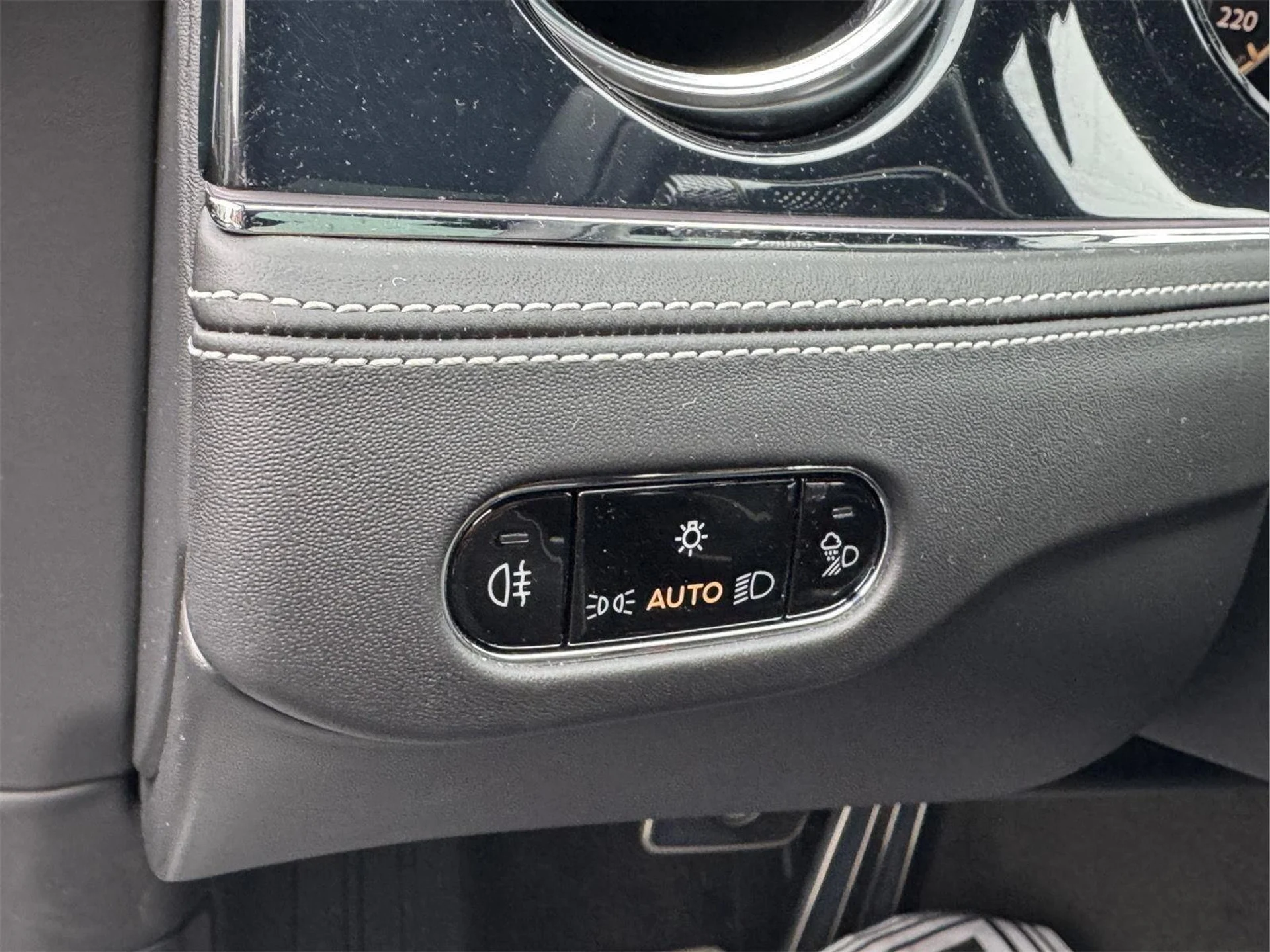 mph056_701412092_2baa63a063e72f5a747bdf4274b32136_ba04bb61c4