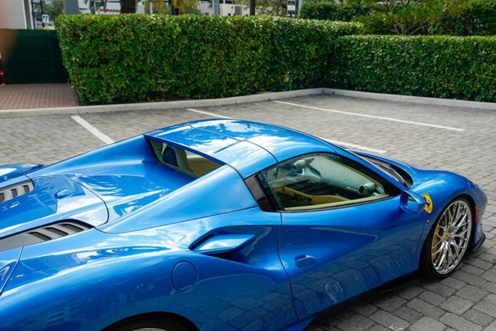 mph056_706295743_22977757_57_154355a6f2