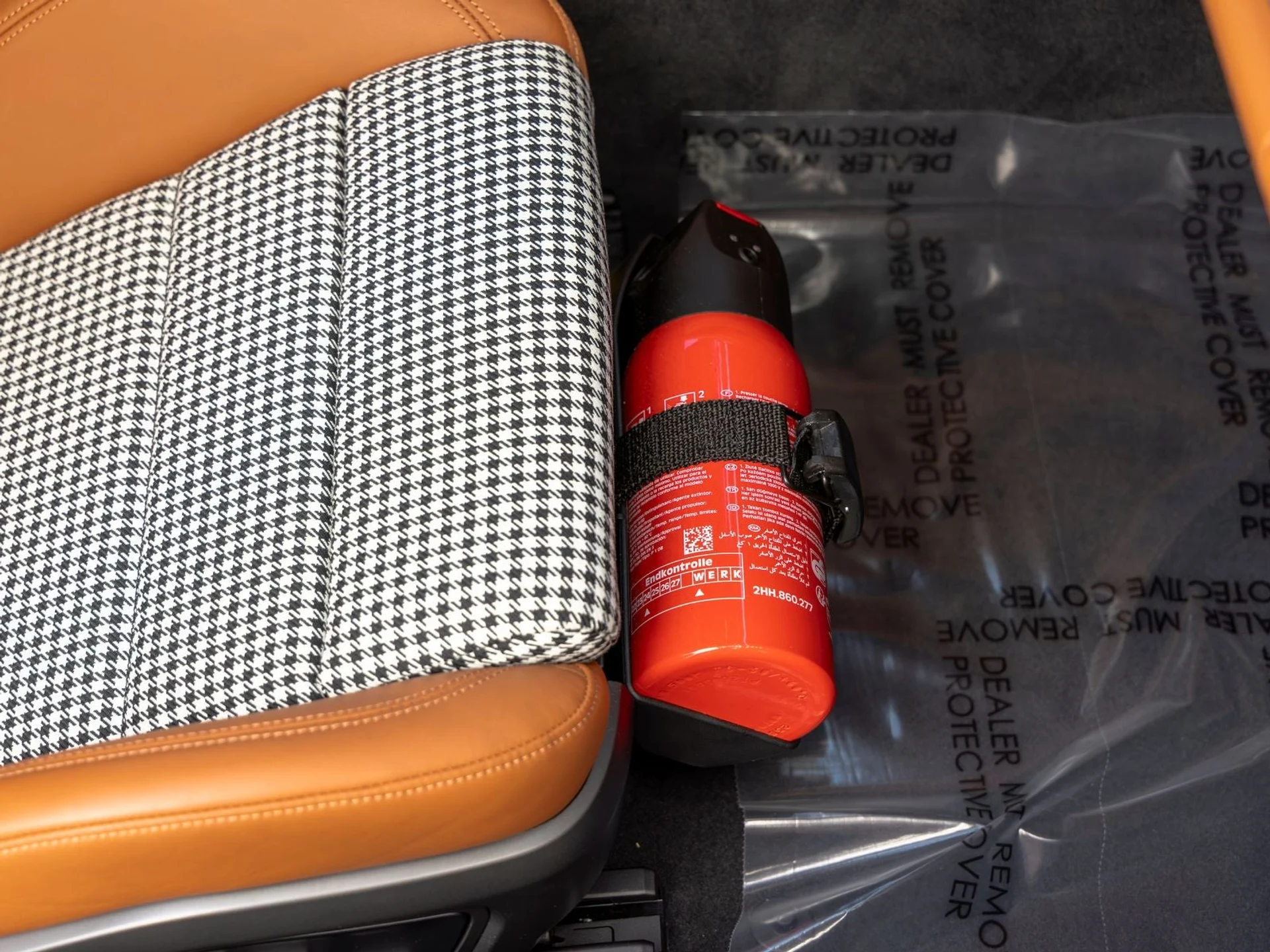 mph056_720941876_57_392c027720