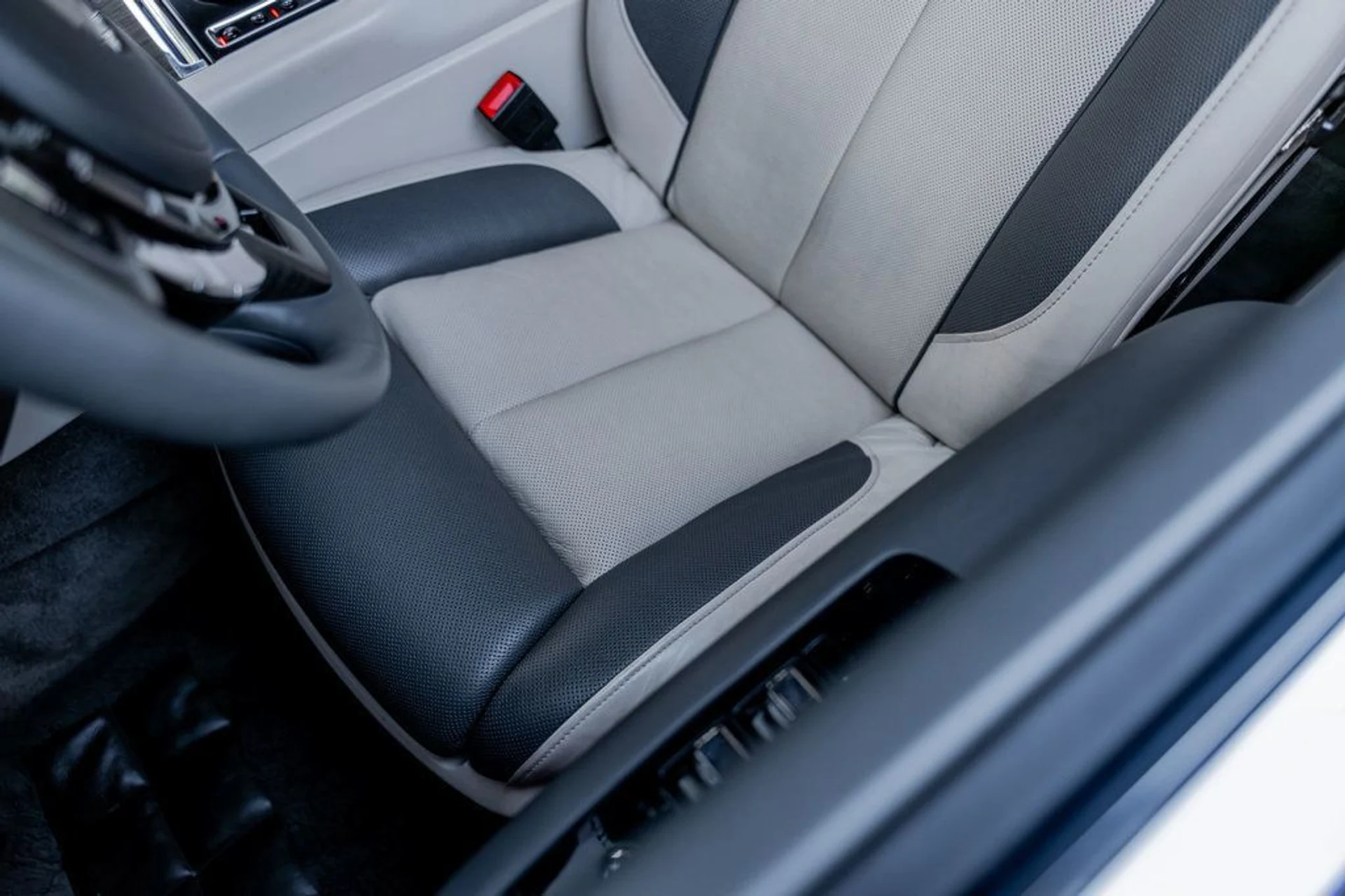 mph056_760191464_22563864_57_1024_f58800de44