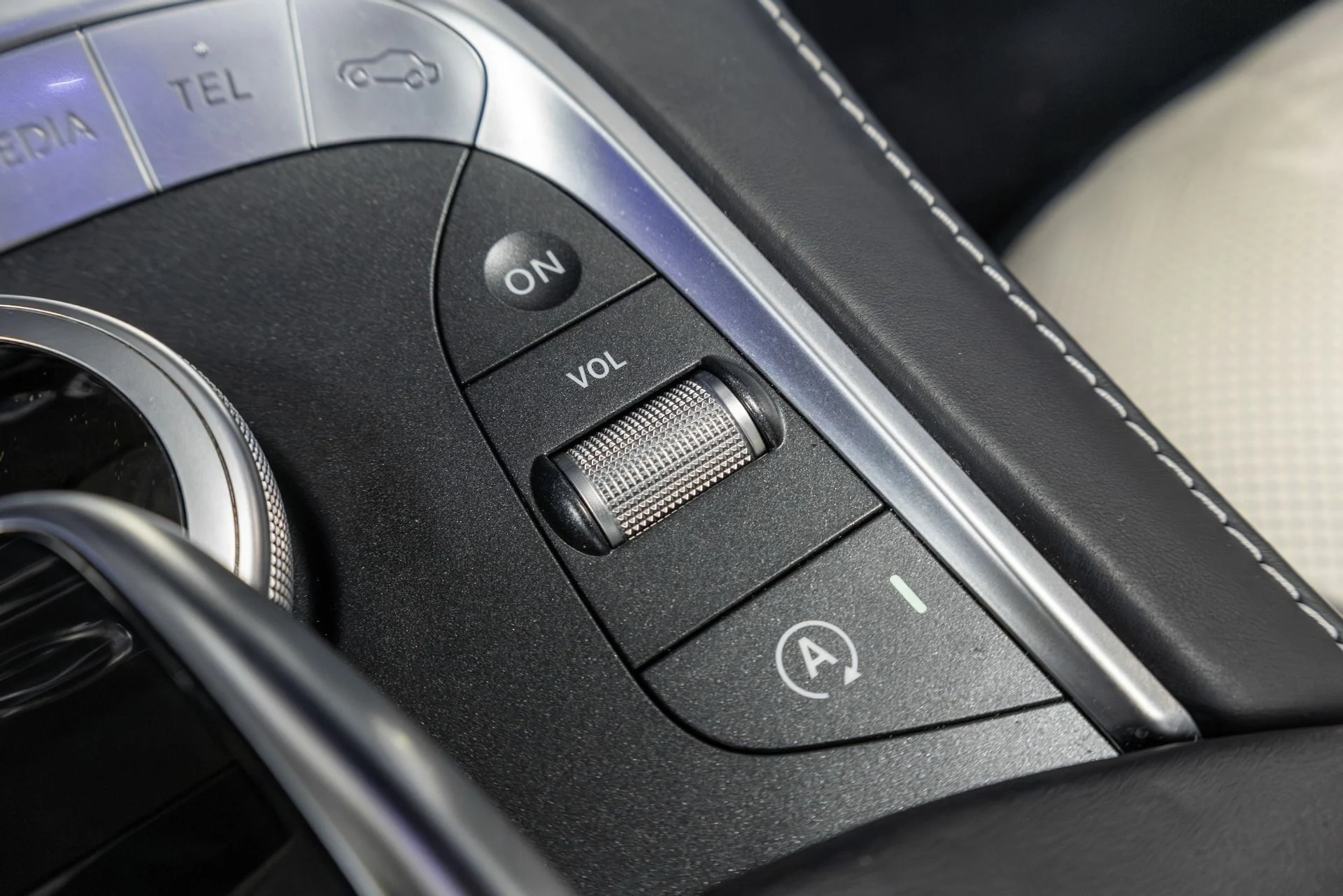 mph056_784746184_Used_2016_Mercedes_Benz_S_Class_Maybach_S_600_1763586066_4ea4608910