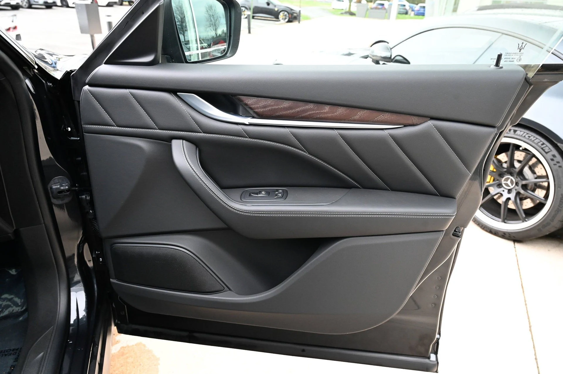 mph056_790004823_a8a0e8de2c544a878ce832c7ff406e09_31a8707b23