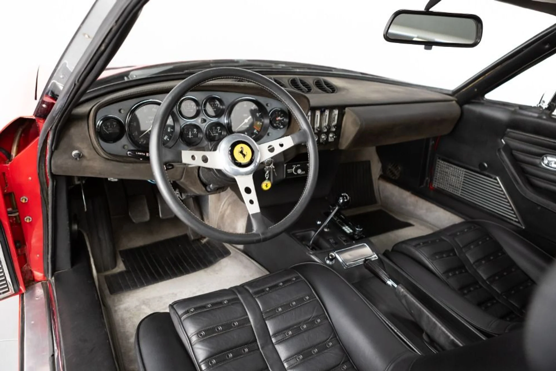 mph056_794772588_Used_1971_Ferrari_365_GTB_4_ece035fafc