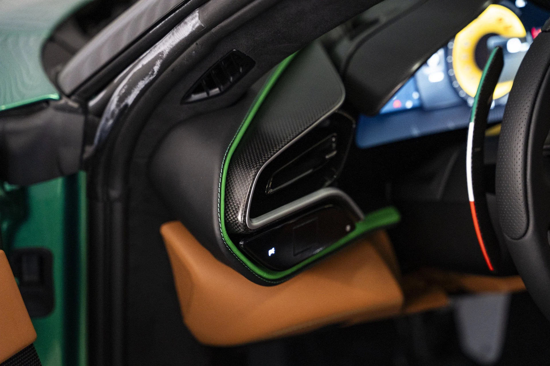 mph056_80619936_5ccaa95dadf54094b8acabb8c56e3b24_57bcb7785d