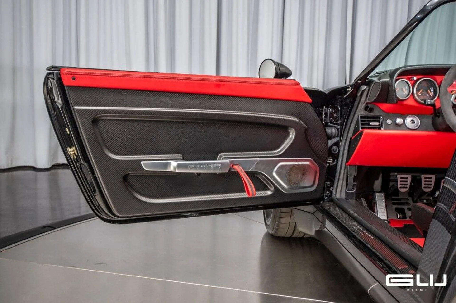 mph056_844227470_6c5e334c6daba2d9f08eb08ac7a35ed6_9e3cfb347c