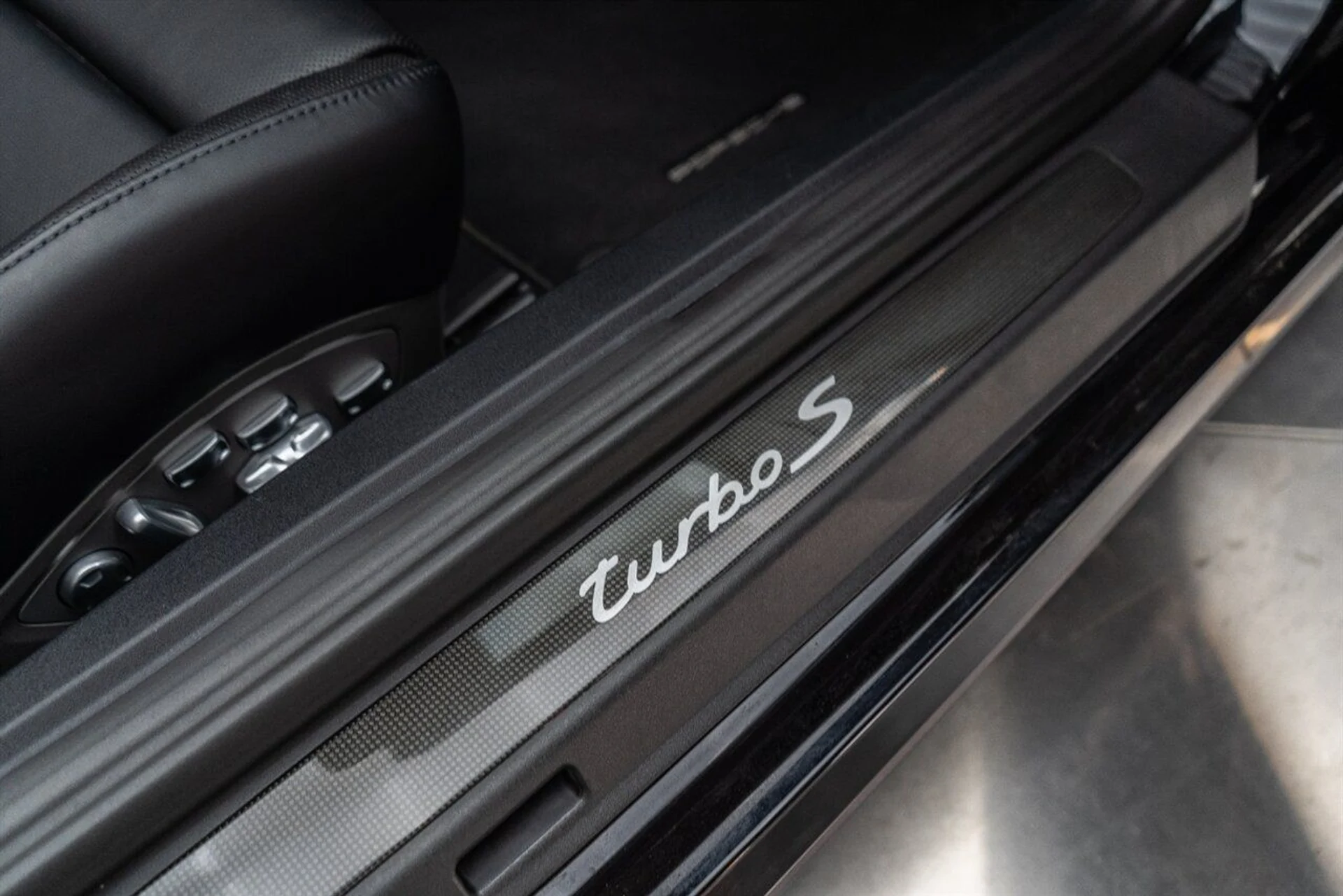 mph056_945652228_d13b543537_1280_6c0f12b94e