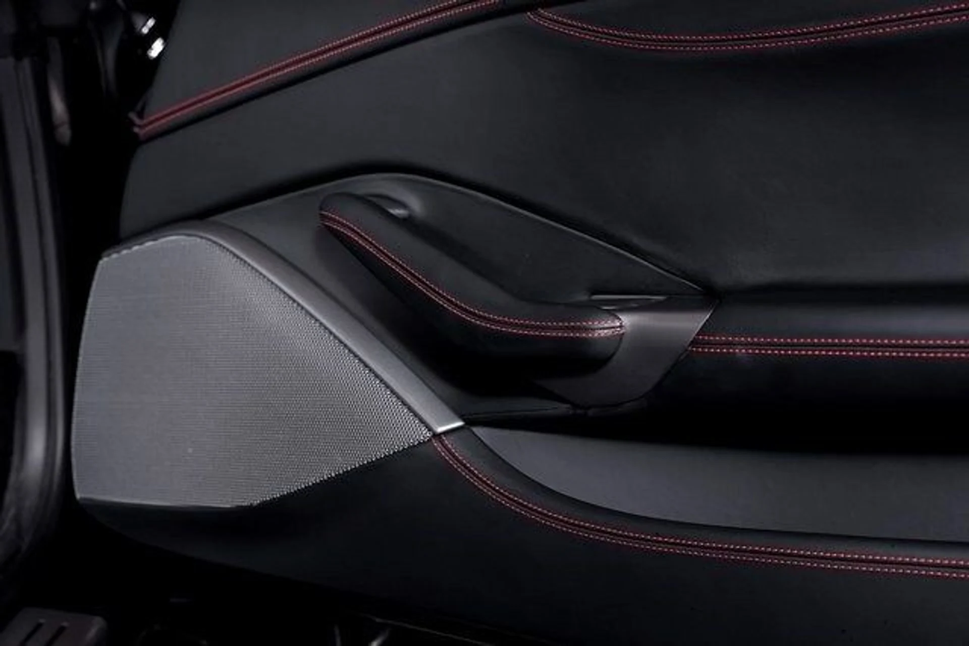 mph056_953907635_6fd3f571ebe210d5eb05a2f54fa59bf4x_7c70bbb4d1