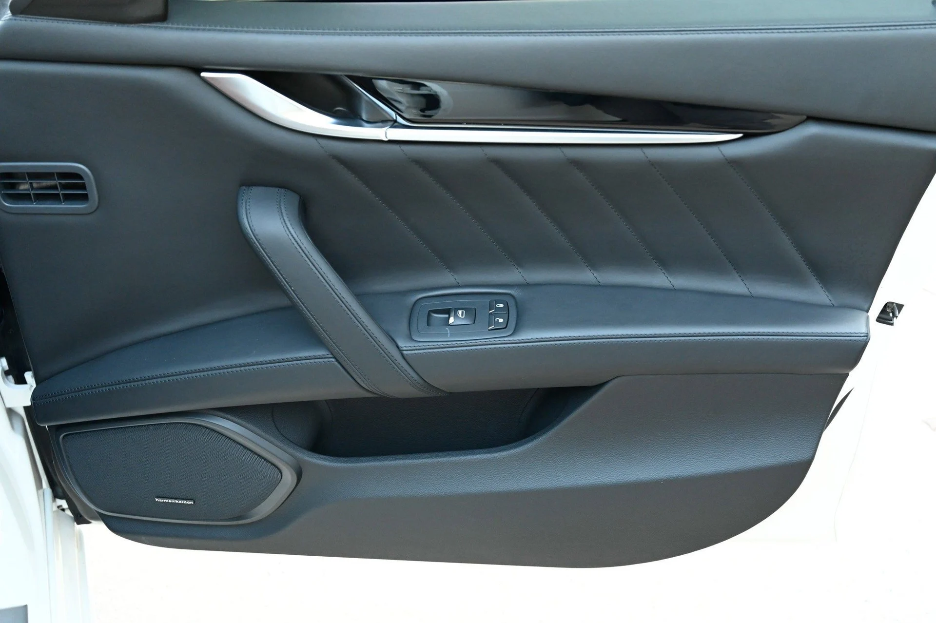 mph056_954508612_cd2c61f62d2c41ed971fba4fc2cfadf6_67fa6515aa