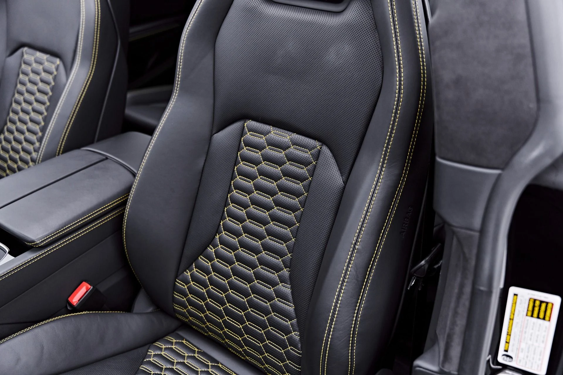mph056_962538420_Used_2022_Lamborghini_Urus_Base_1785209821_9d36f67fcd