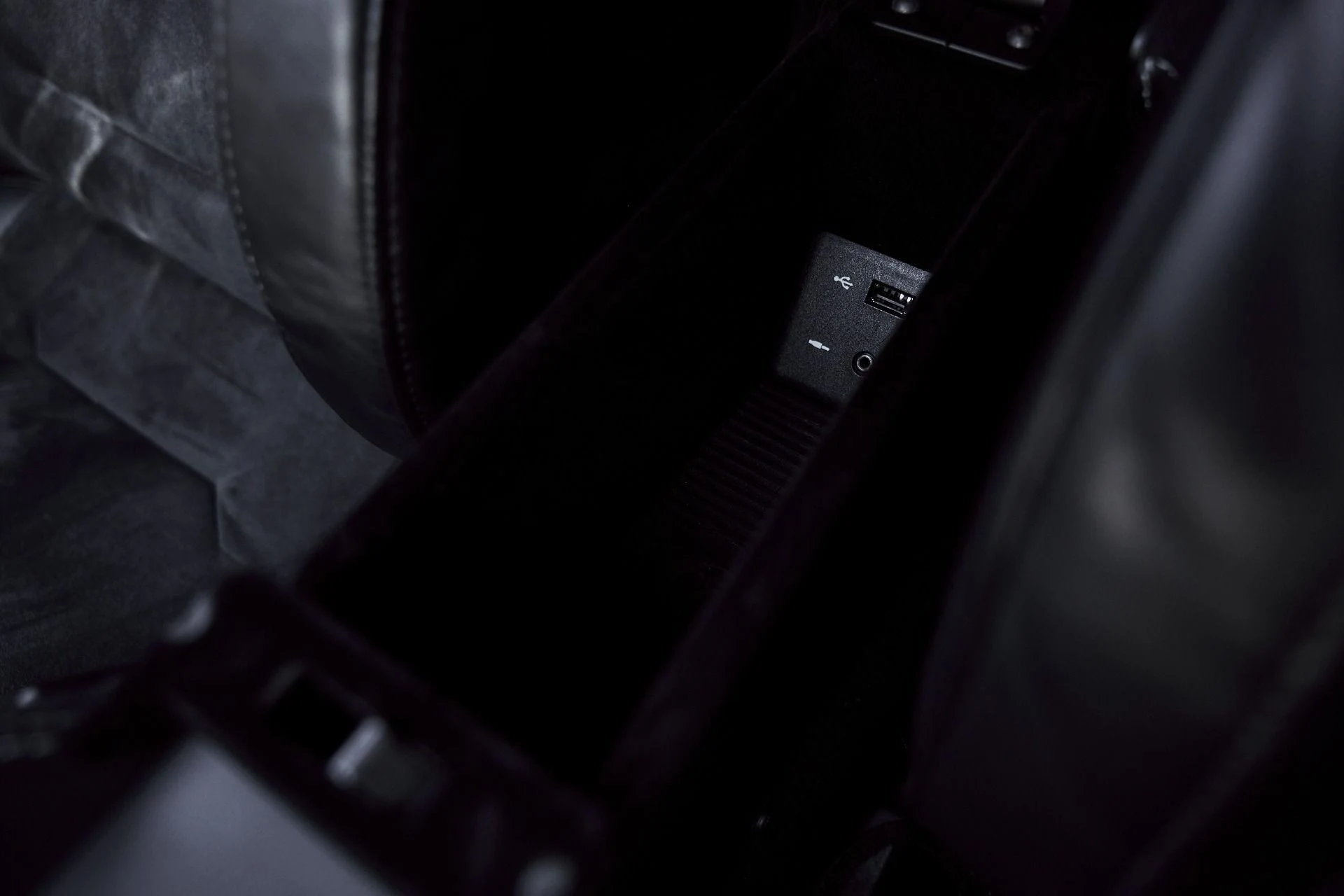 mph056_986598979_Used_2012_Mc_Laren_MP_4_12_C_Base_1777009290_b3a93f2705