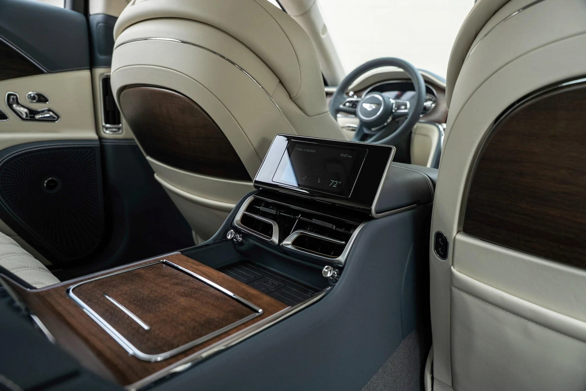 mph056_999066611_477619931_6954c0ca4e73cd9f103f507a_373152eed0