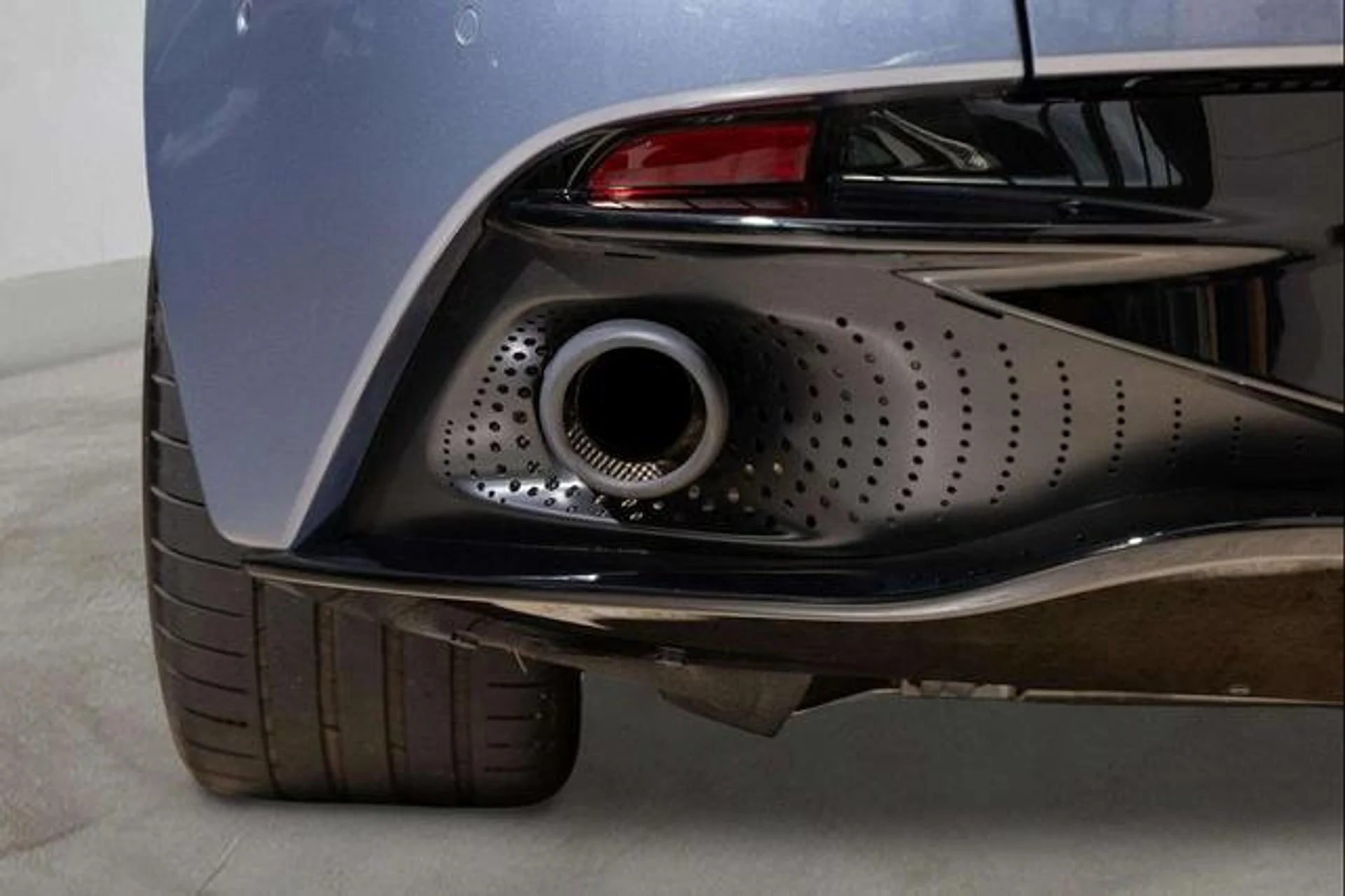 mph056_999496100_ax_Ph_ZQ_Qf3_A_m_A8_NU_o_S_Pwu_GKT_5_Y_135adc2fe0