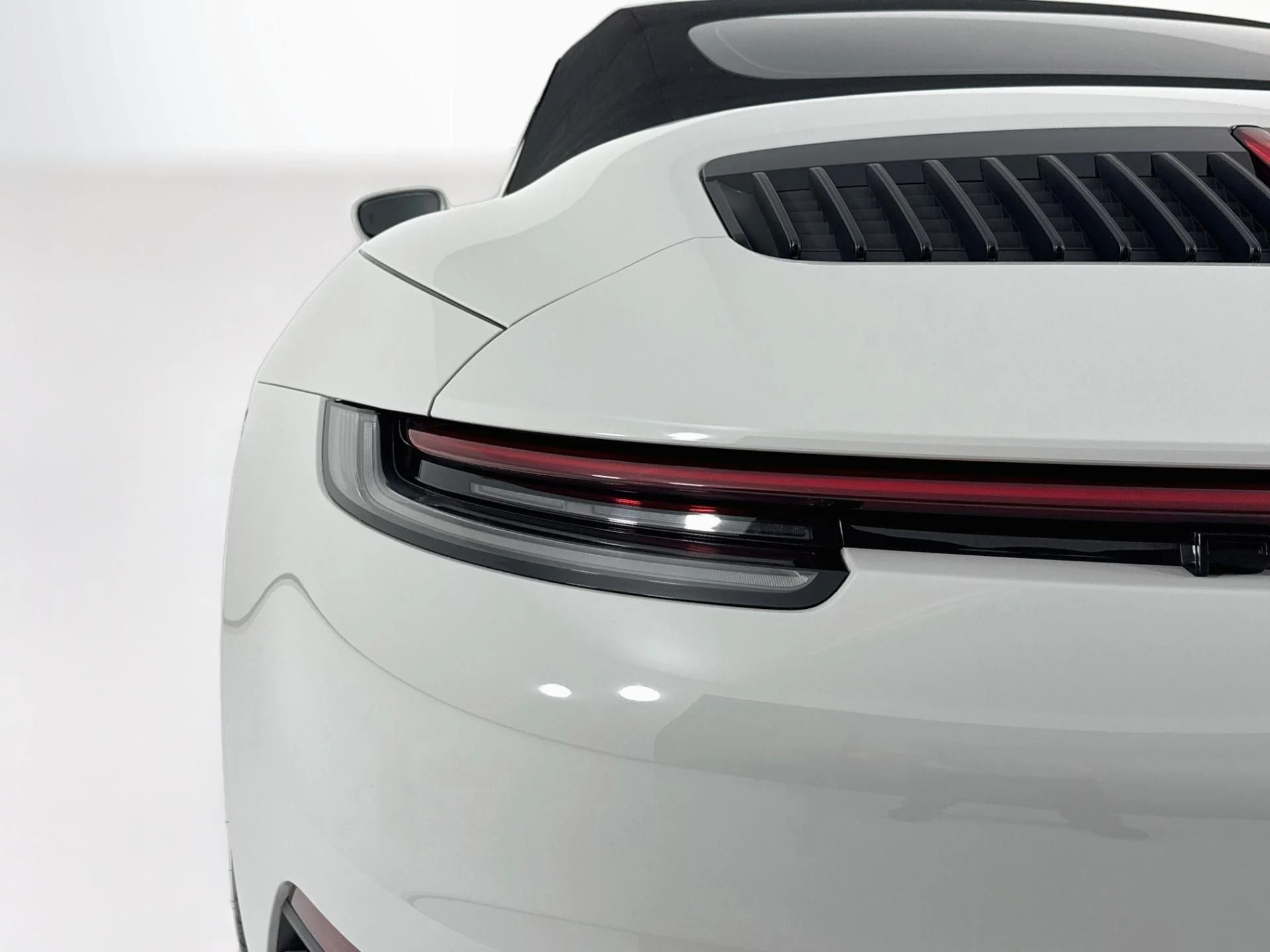 mph057_1036902367_Used_2020_Porsche_911_Carrera_S_1793314408_0a395d3253