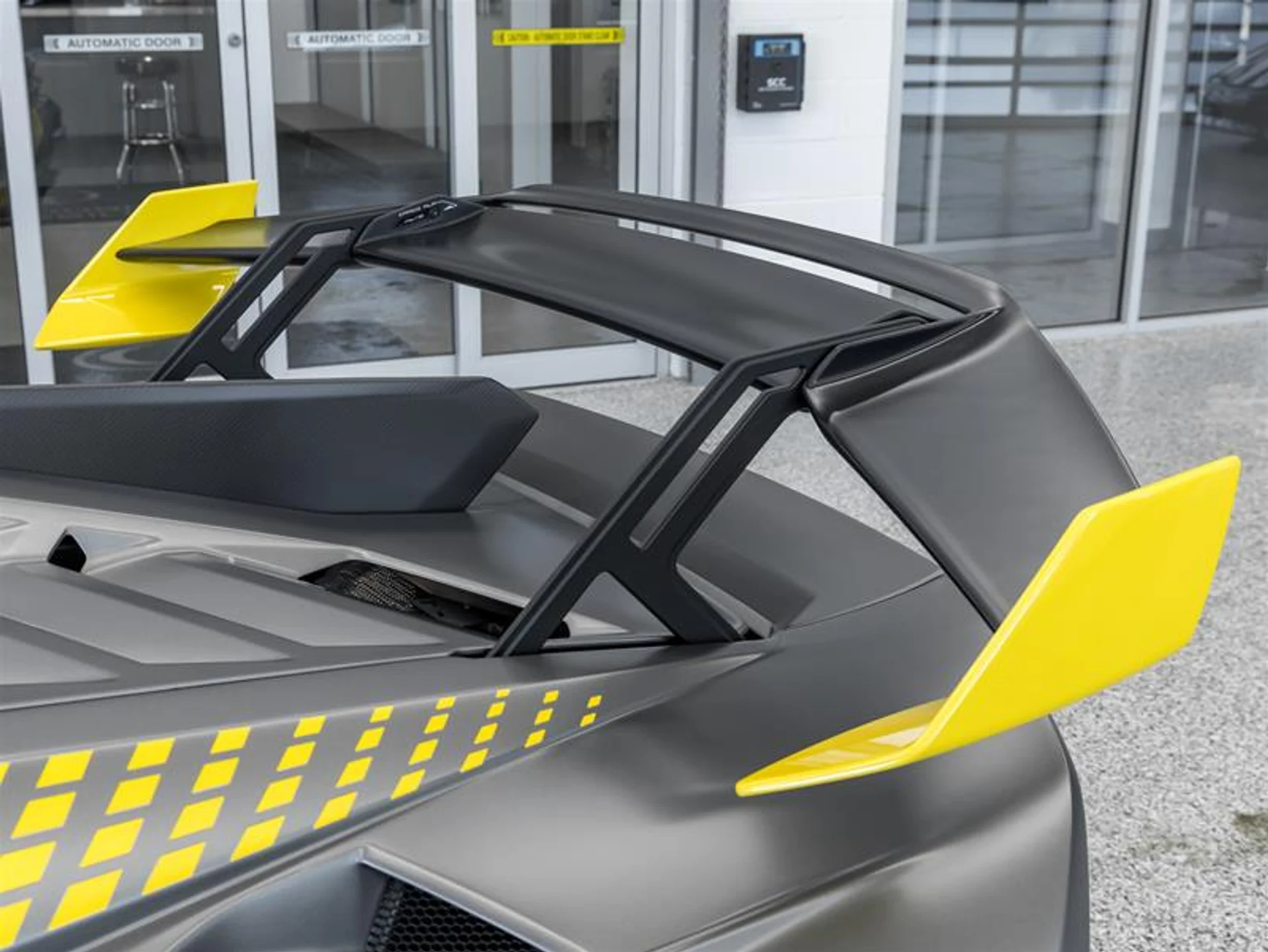 mph057_1107104976_11625444_1564141370_c80898a23c