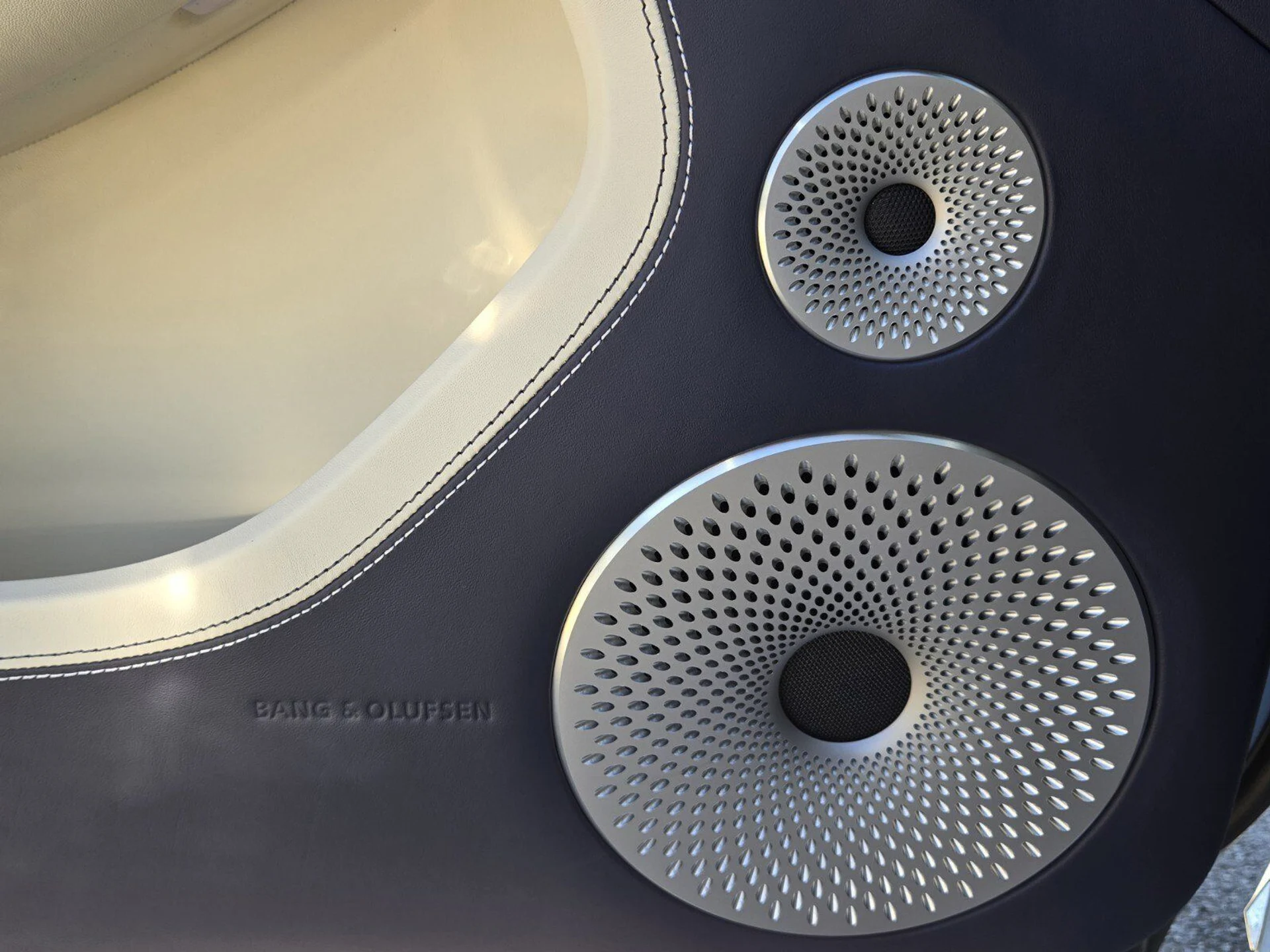 mph057_1135783588_d0eded1008e1ee751d5fb19015123079x_69c2dae600