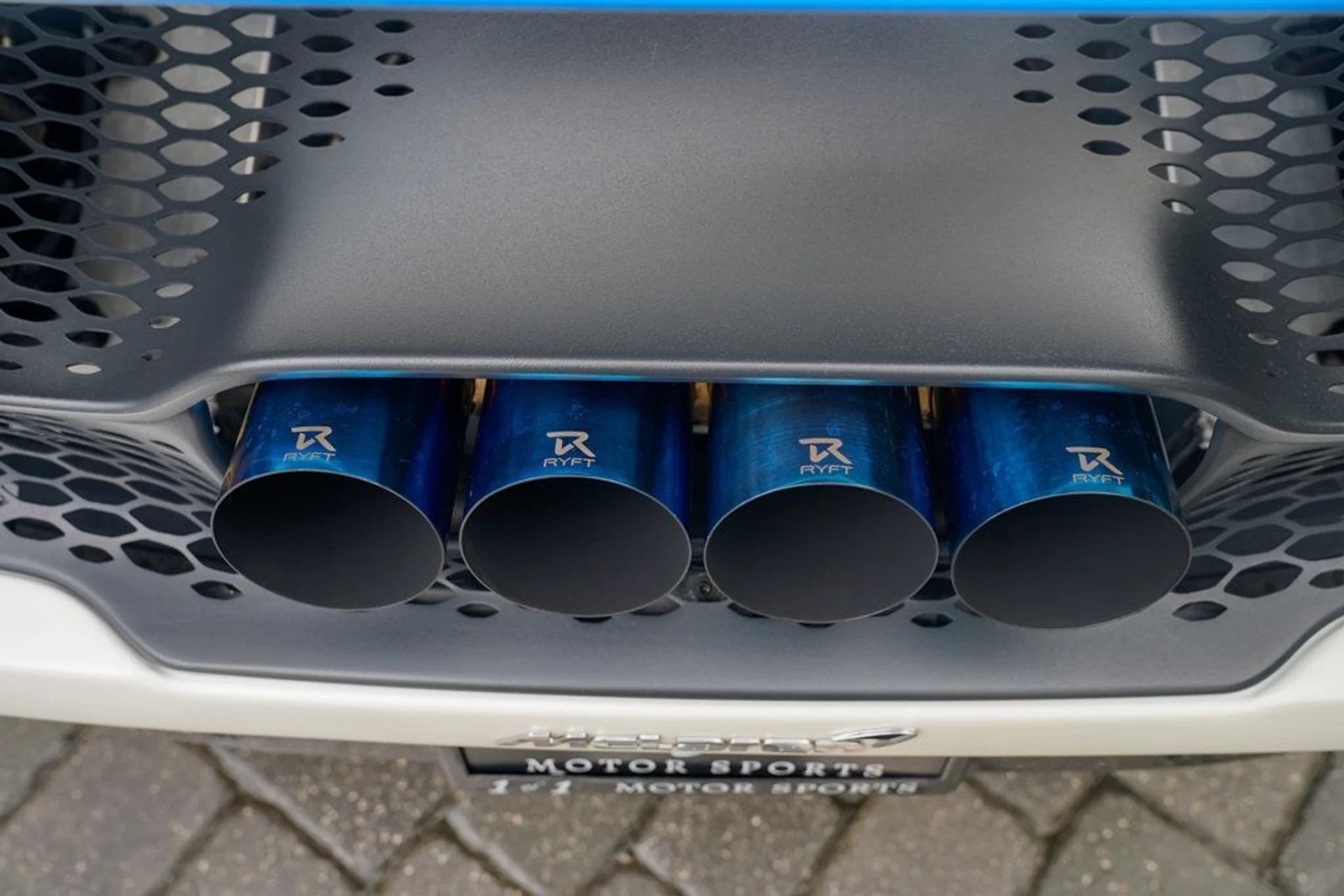 mph057_1146087307_22828181_58_1024_03a92831ae