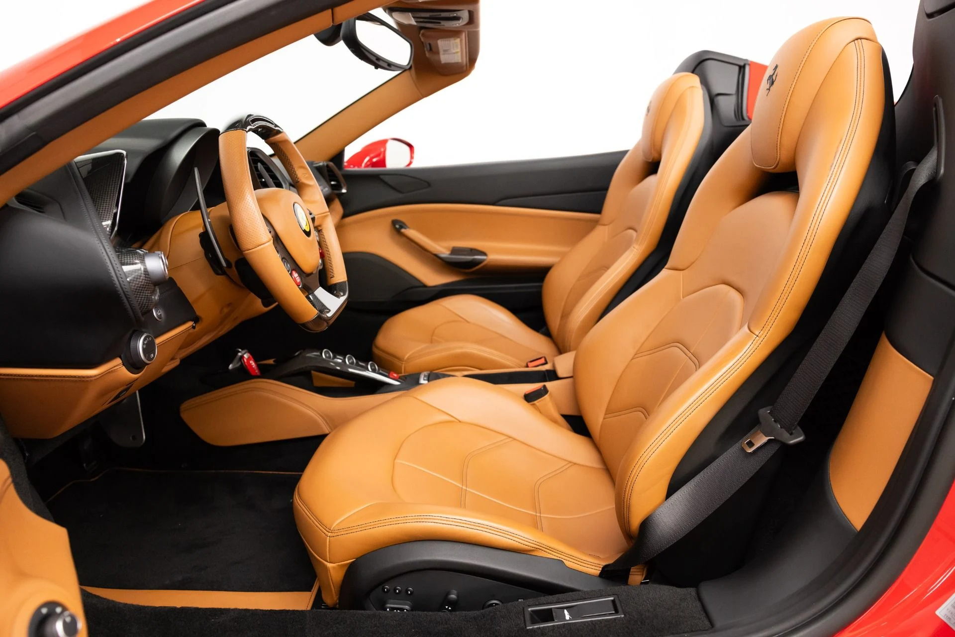 mph057_114938127_Used_2019_Ferrari_488_Spider_1787231122_634177b5c4