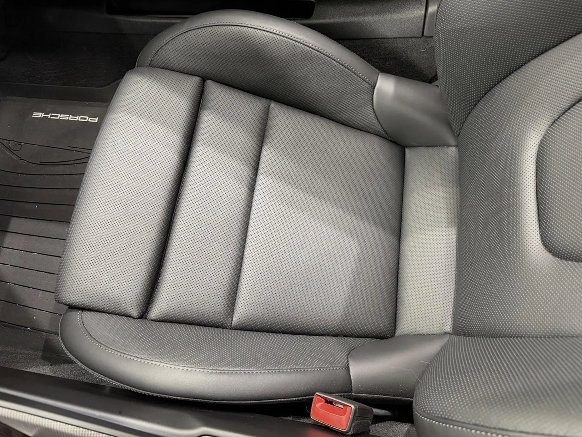 mph057_1149413163_32e3cec0aa38414aaea0da63679237f4_a0701757b7