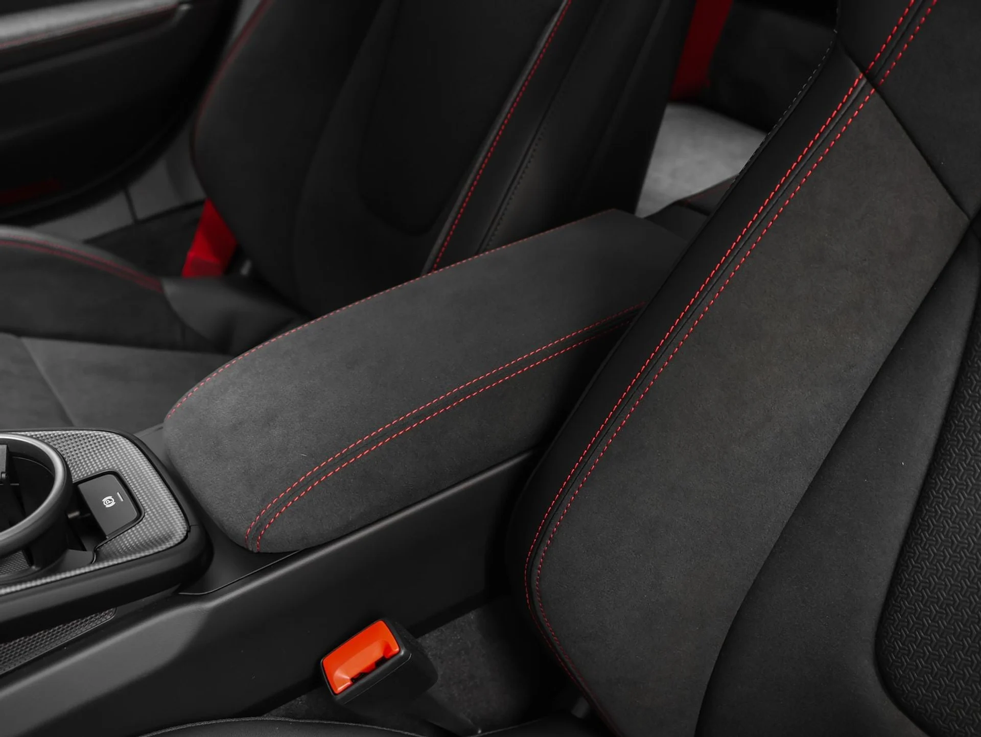 mph057_116082227_58_96fe749d42