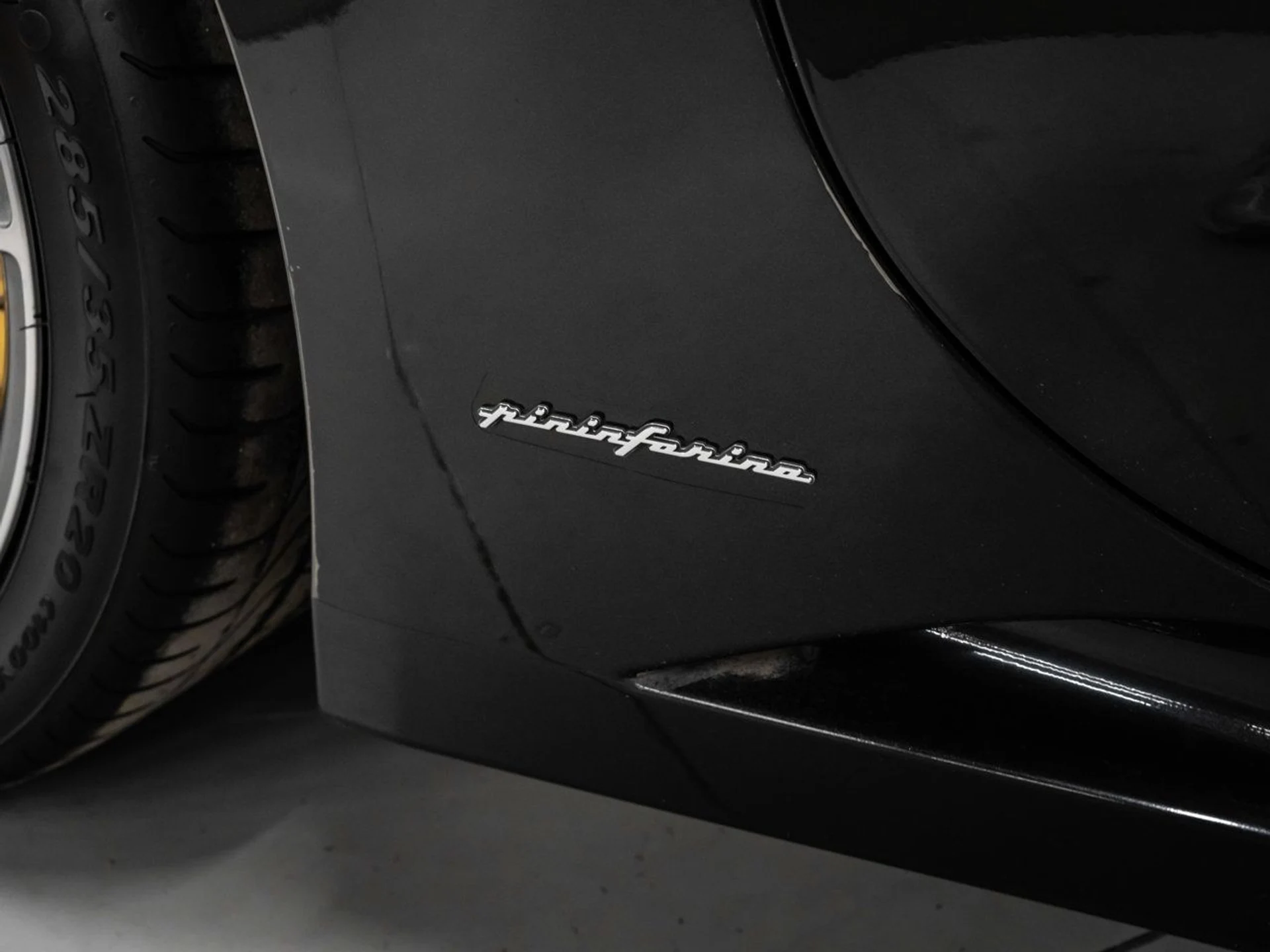 mph057_1178060859_ferrari_california_2011_9d04908294