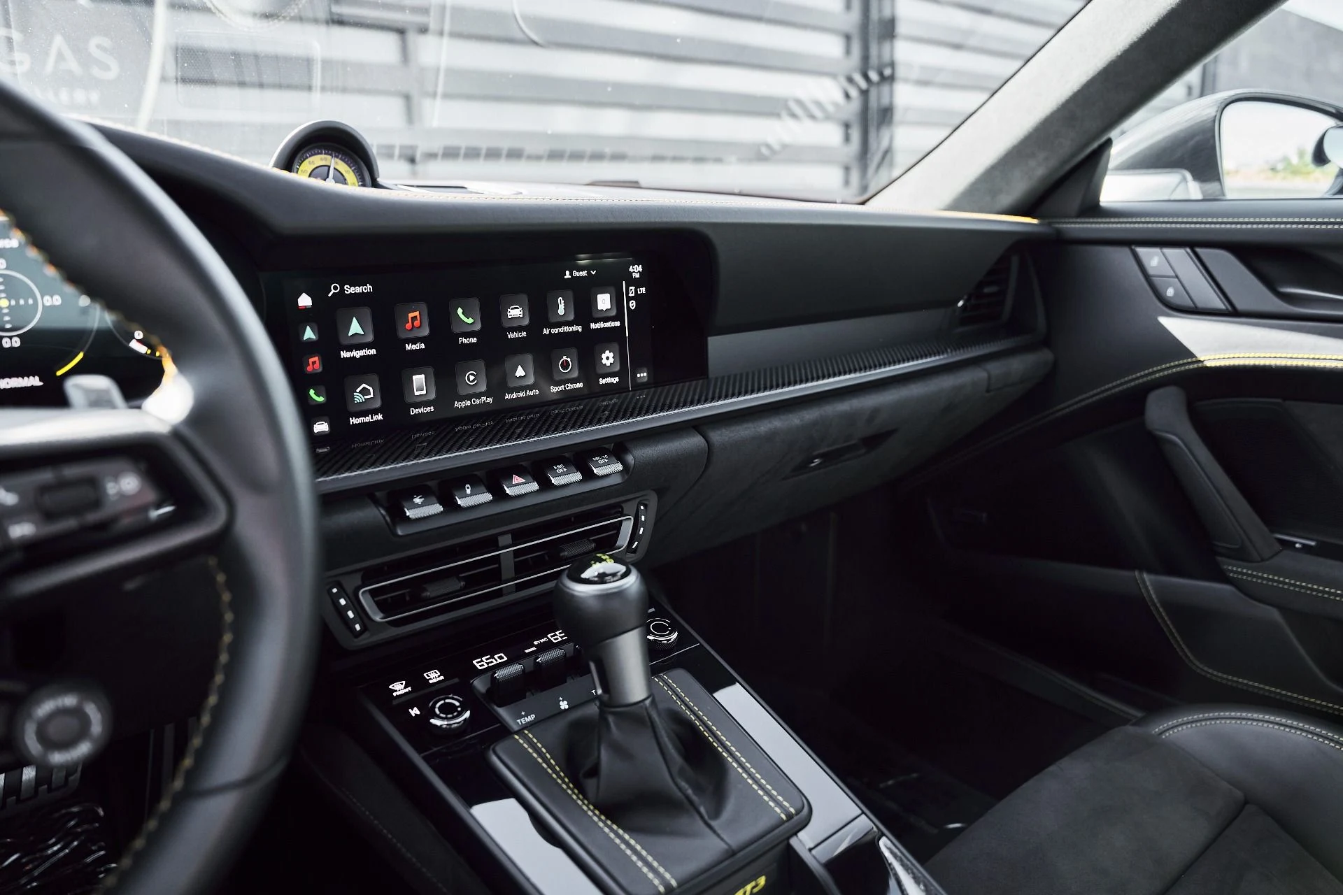 mph057_1187436394_Used_2023_Porsche_911_GT_3_1776823233_843e0ff8df