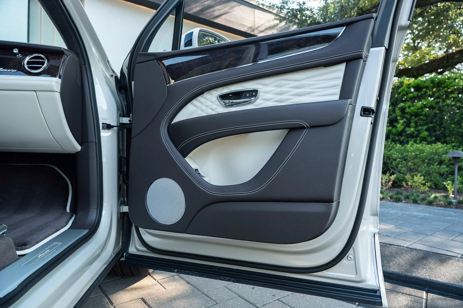 mph057_1220389324_470962090_69063cbfca1ae070f76ad72b_46b667b2c0