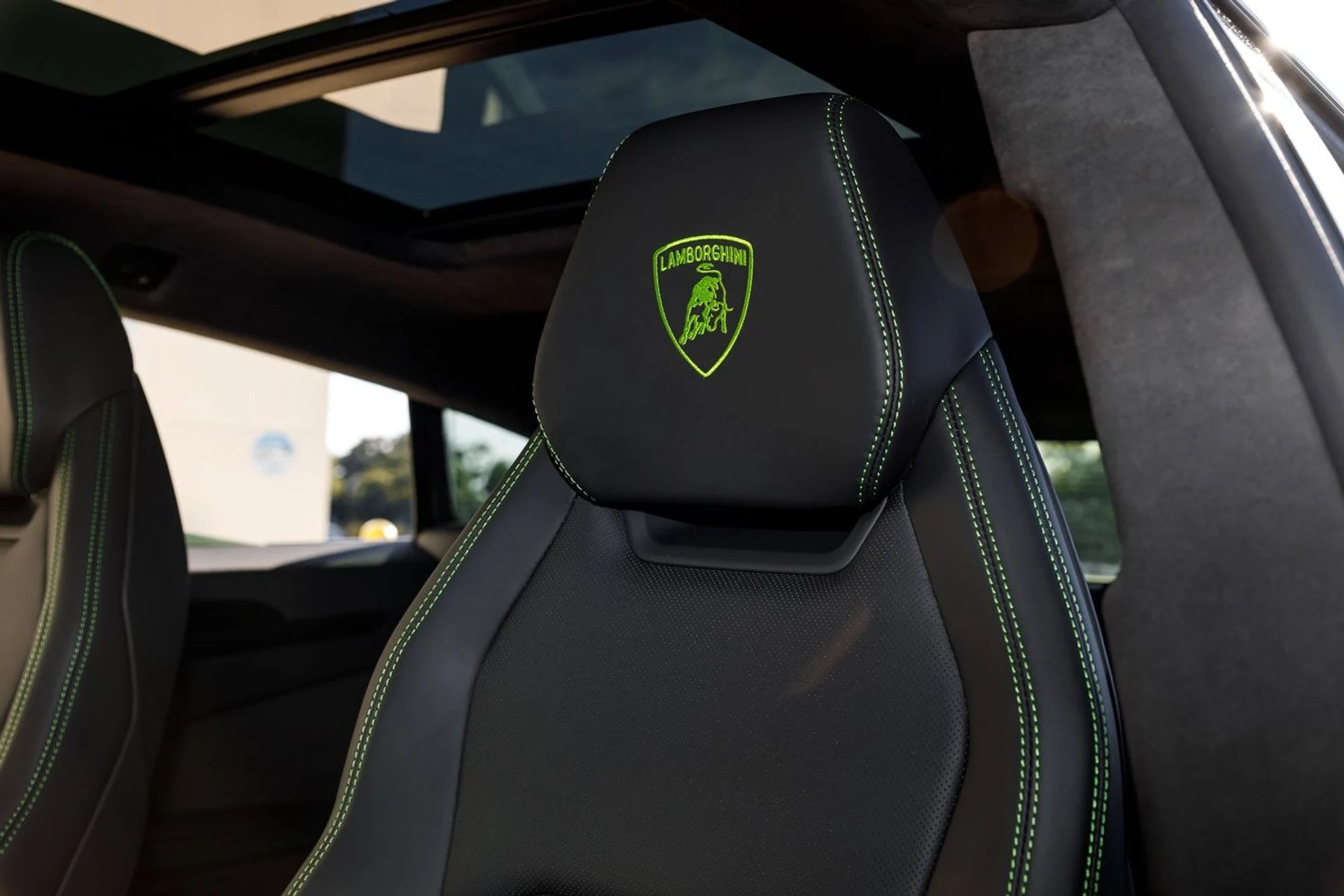 mph057_1220704433_707ba2097fba43ad574ad57e10860971x_9c6b2358fd