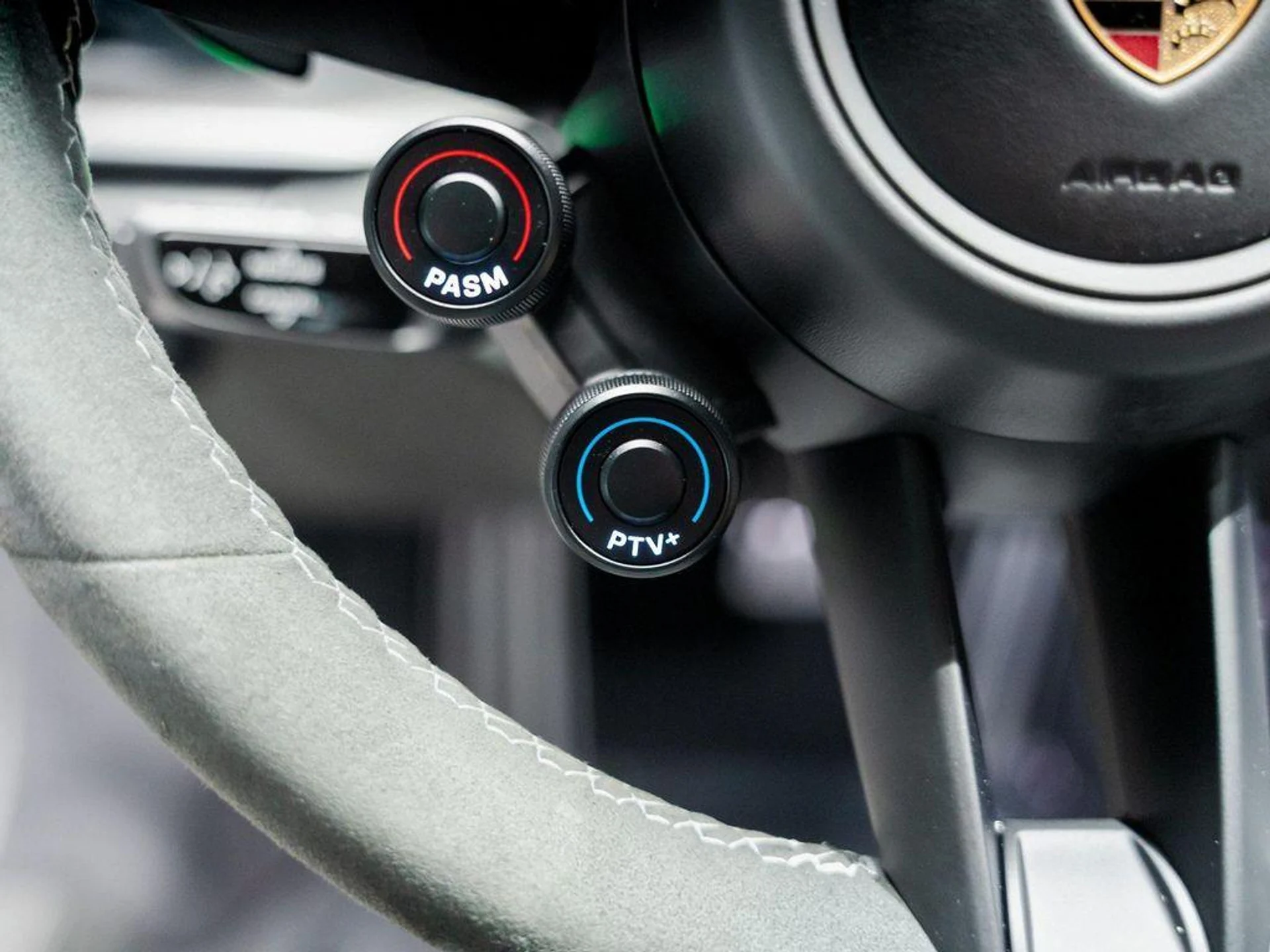 mph057_1226076704_Wtku_Gji_Sa_A_Jr_C0m_V5_Dh35a_FQV_0_8f8b469ed1