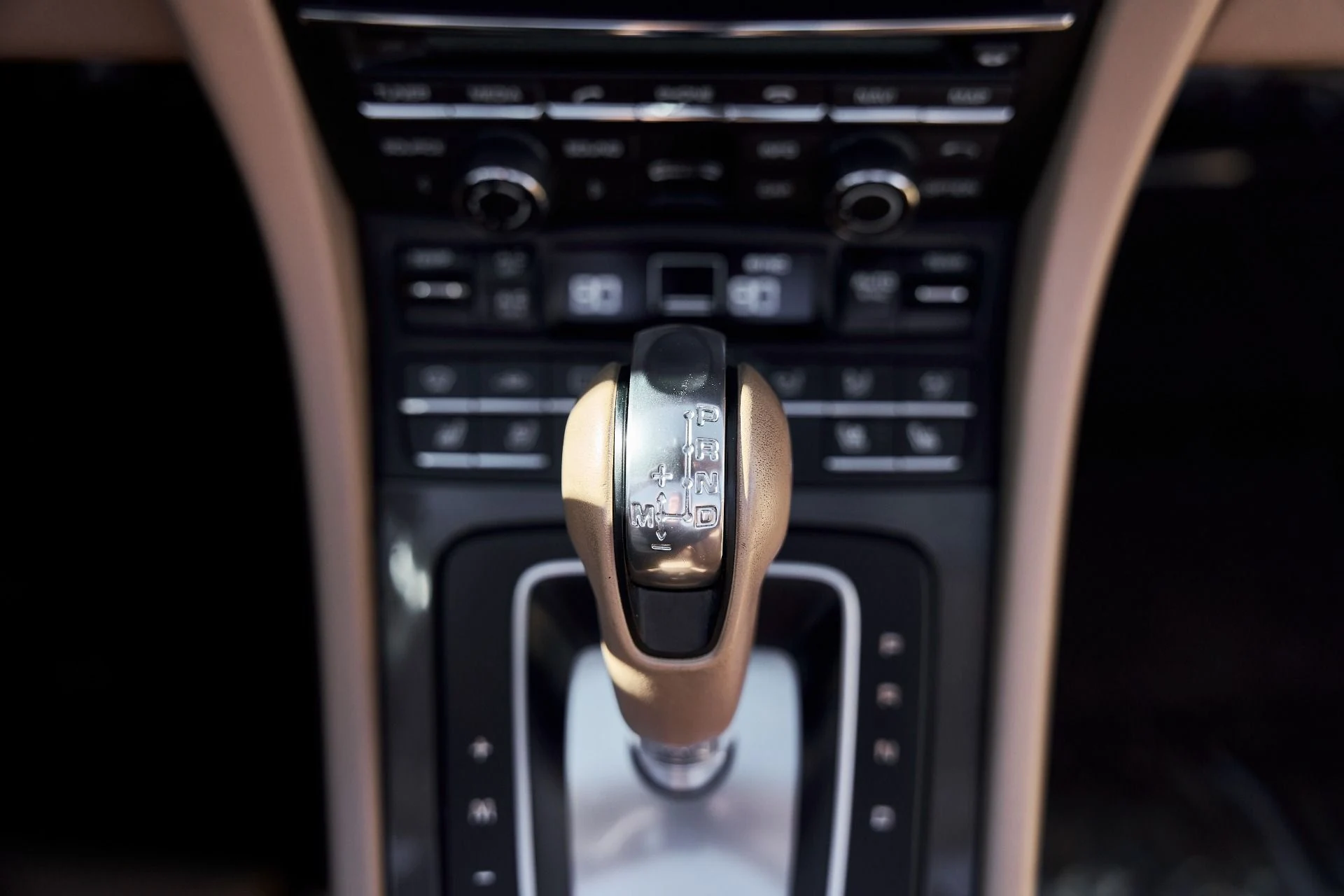 mph057_1227248171_Used_2015_Porsche_911_Carrera_S_1768869432_ebec4021ba