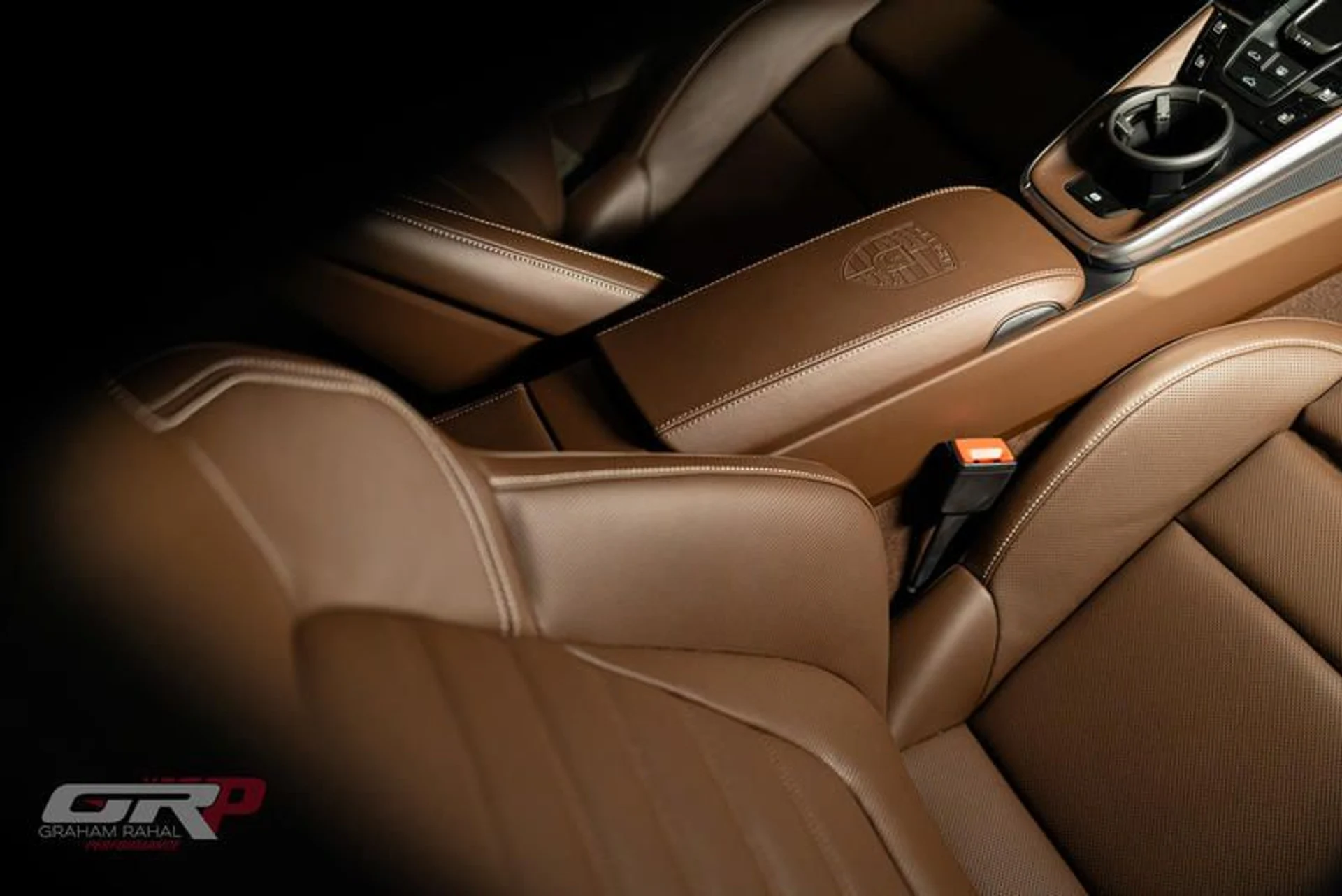 mph057_1258990407_DEEC_943_E_7_AF_2_48_FE_92_D0_BAE_368_D830_A2_17c434750c