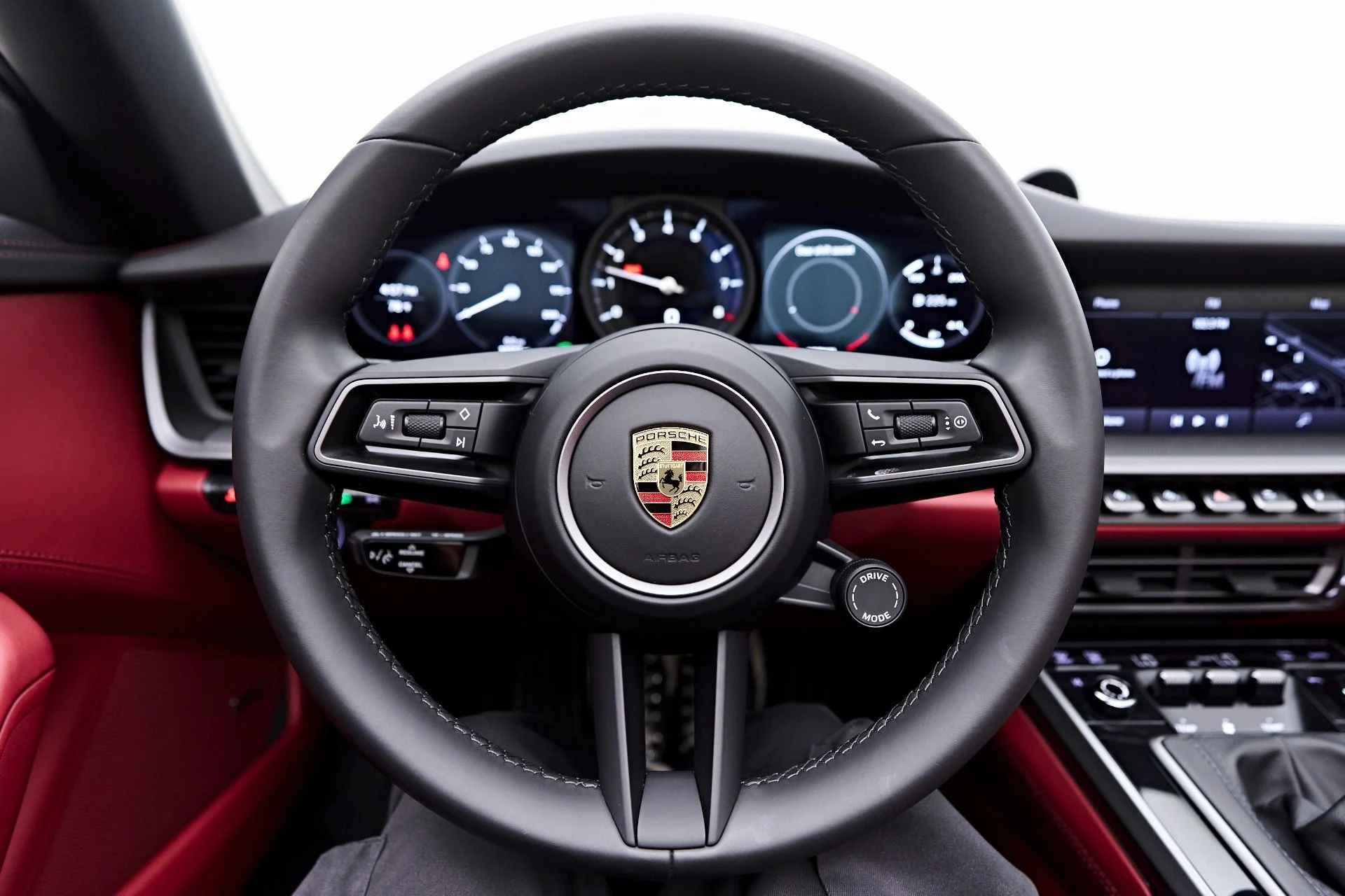 mph057_1262903691_Used_2022_Porsche_911_Carrera_S_1759192891_b7841a374e