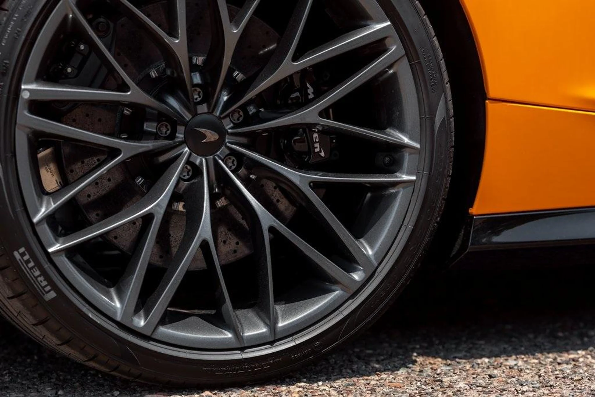 mph057_129050459_Used_2025_MCLAREN_GTS_1721509543_bb6ccbc6cd