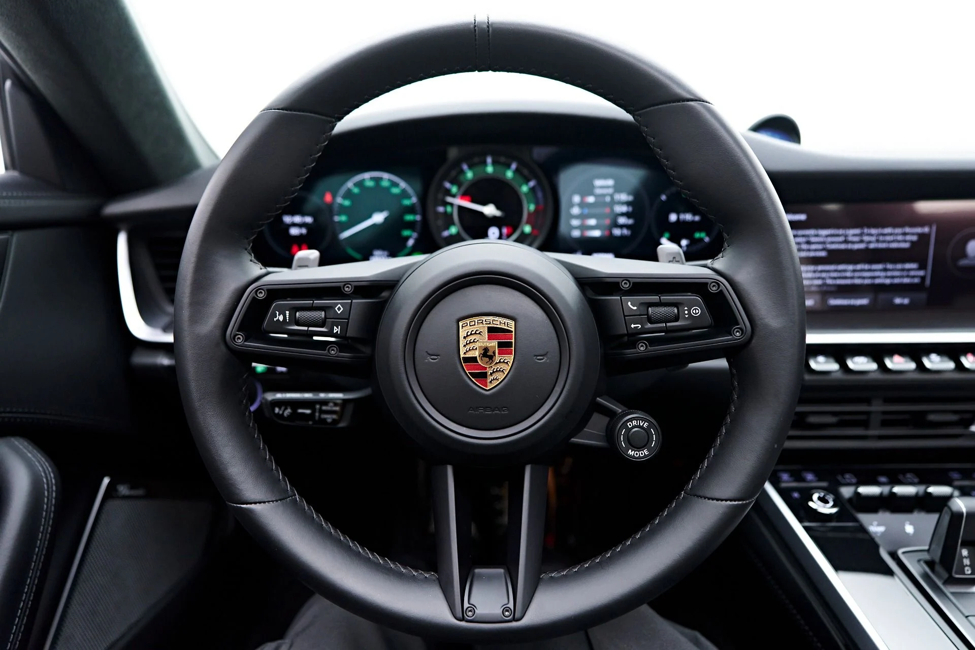 mph057_1312328262_Used_2024_Porsche_911_Turbo_S_1754417049_a8b2b7336f