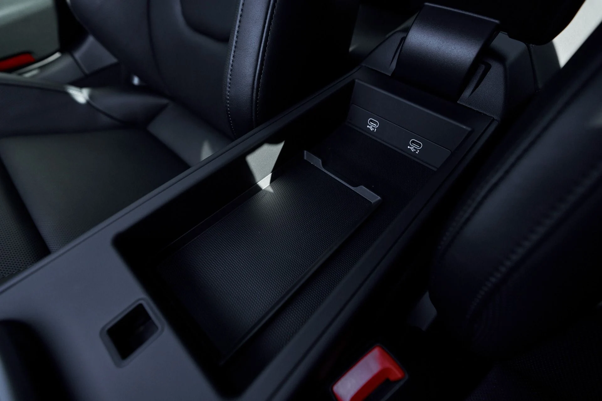 mph057_1326726695_Used_2025_Porsche_911_Turbo_S_1762914306_e31eb9f19c