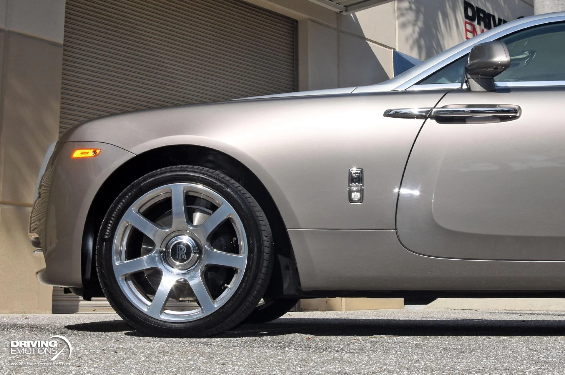 mph057_1366406143_883_p58_l_42733308cf