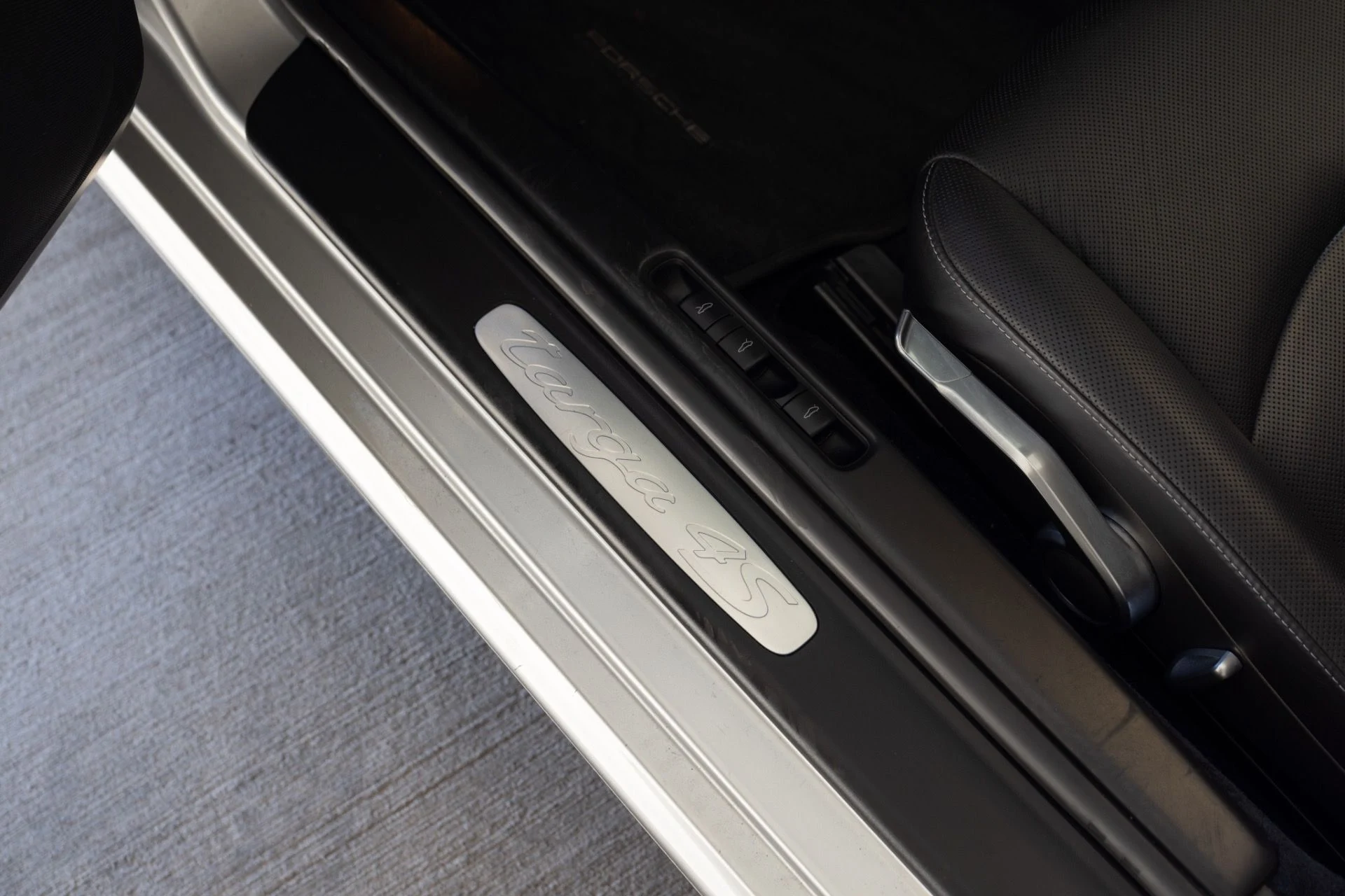 mph057_1389411733_Used_2010_Porsche_911_Targa_4_S_1775765317_c9627f9028