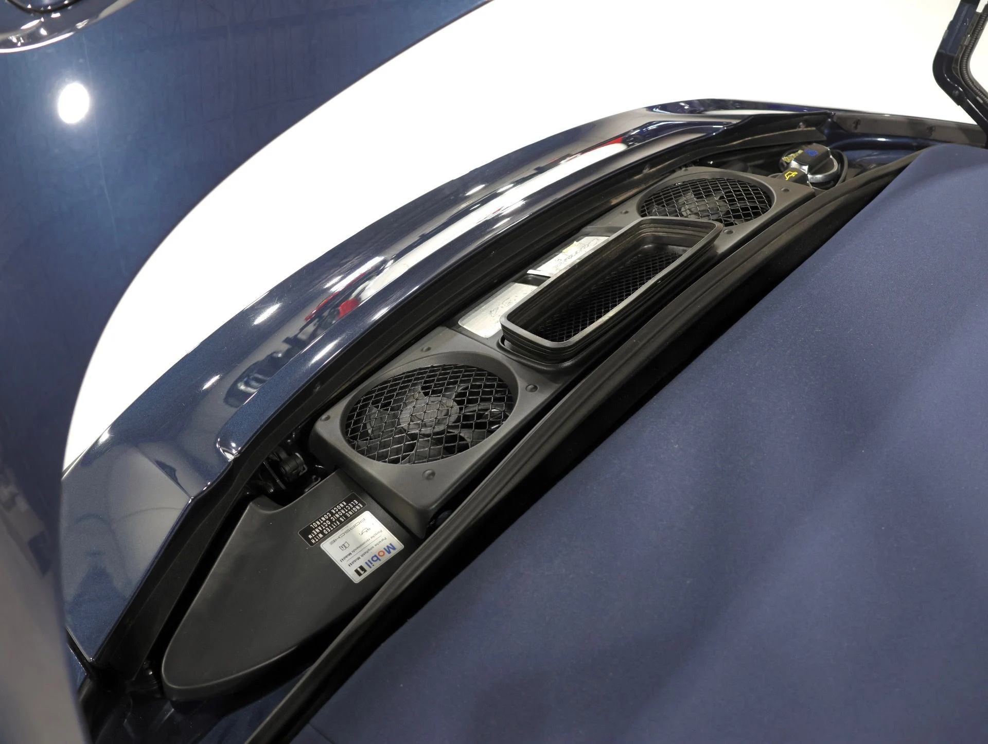 mph057_1419744803_Used_2014_Porsche_911_Carrera_Only_6_K_Miles_Just_Serviced_110_K_MSRP_Gorgeous_Spec_1778189104_1ba566a0e4